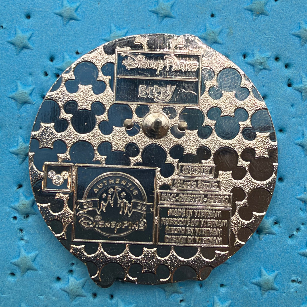 2026 - Bingo with Bubble Wand - Bluey Booster Series - Disney Pin