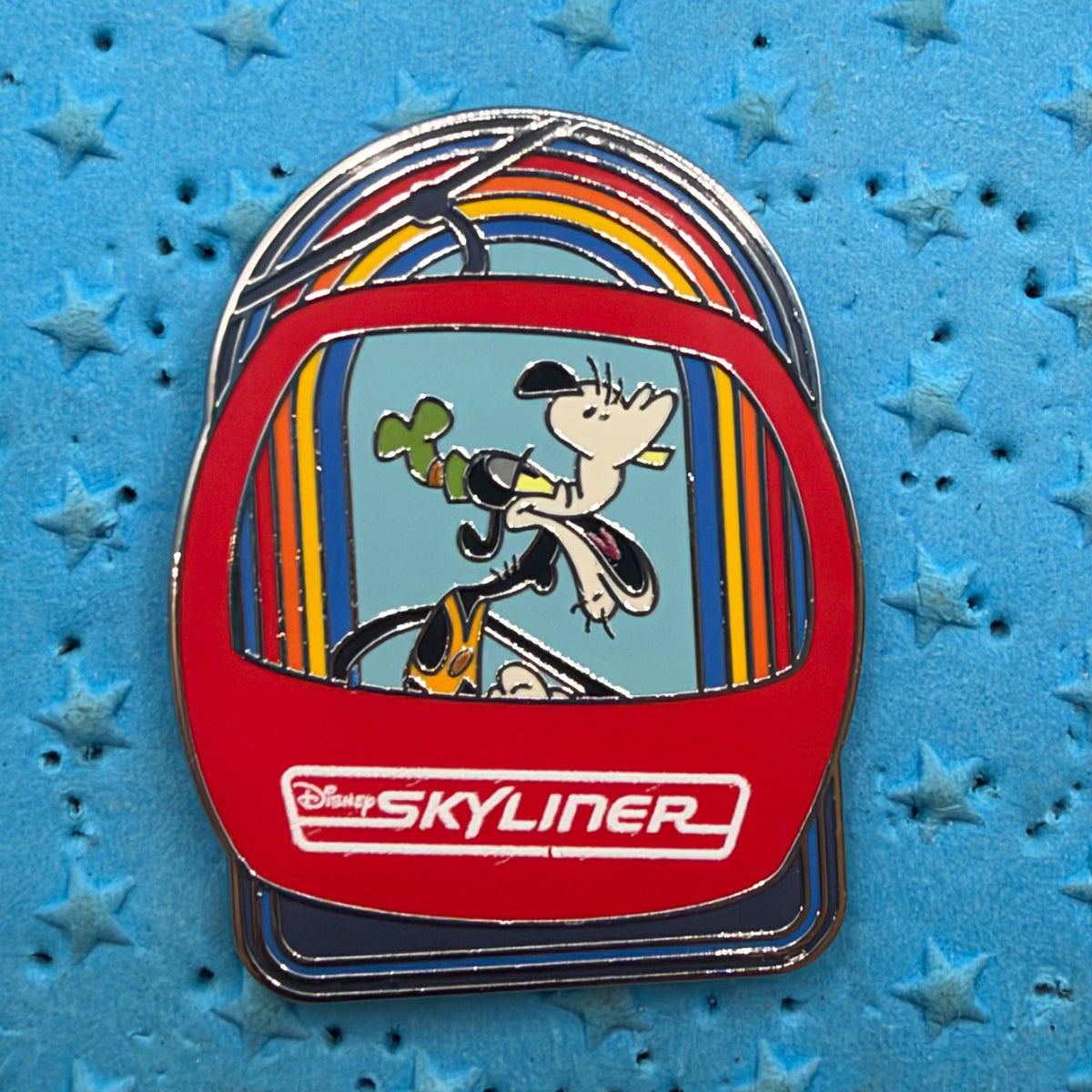 2026 - Goofy - Skyliner Series - Disney Pin