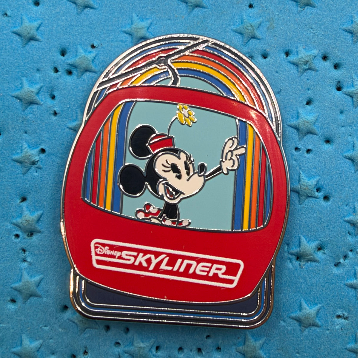 2026 - Minnie Mouse - Skyliner Series - Disney Pin
