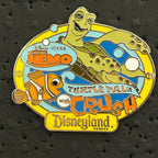 2008 - Crush and Marlin - Turtle Talk With Crush - Finding Nemo - Pixar - DLR - Disney Pin