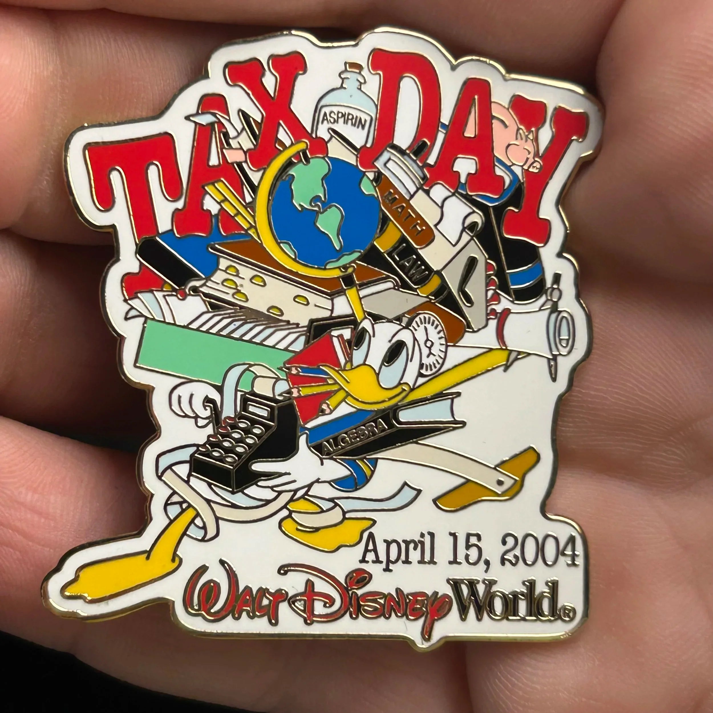 2004 - Donald Duck - Tax Day - WDW - LE 2,500 - Disney Pin
