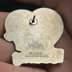 2003 - Mickey and Minnie Mouse - Kissing - Valentines Day - Holiday - Disney Pin