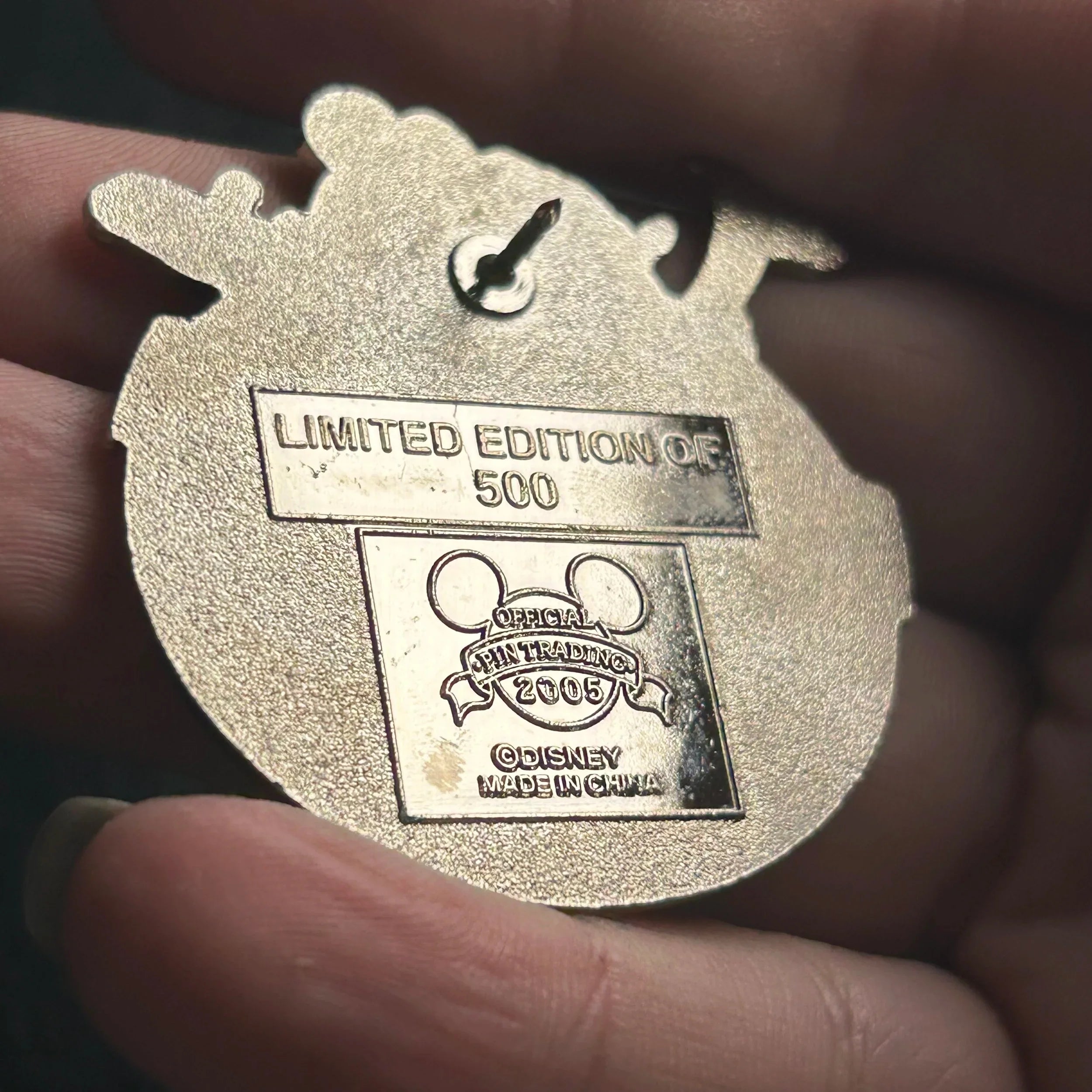 2005 - Mickey and Donald - Kwanzaa - WDW - LE 500 - Disney Pin