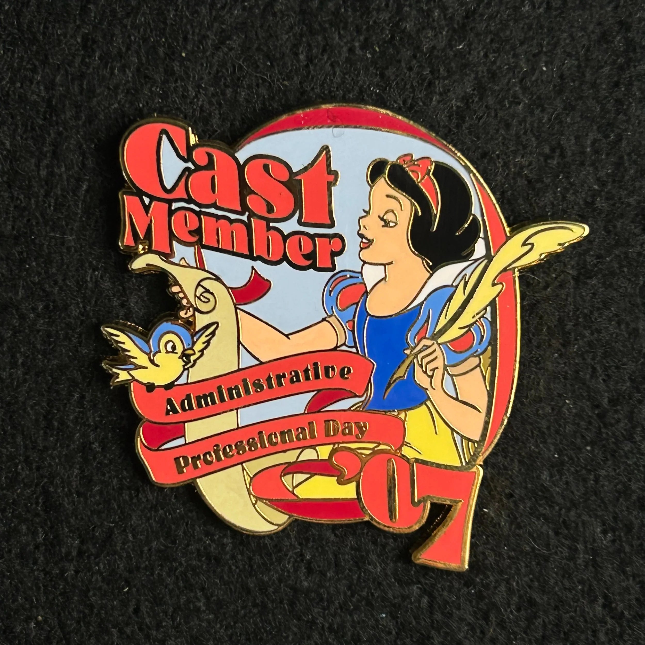 2007 - Snow White - LE 500 - Cast - Administrative Professional Day - Disney Pin