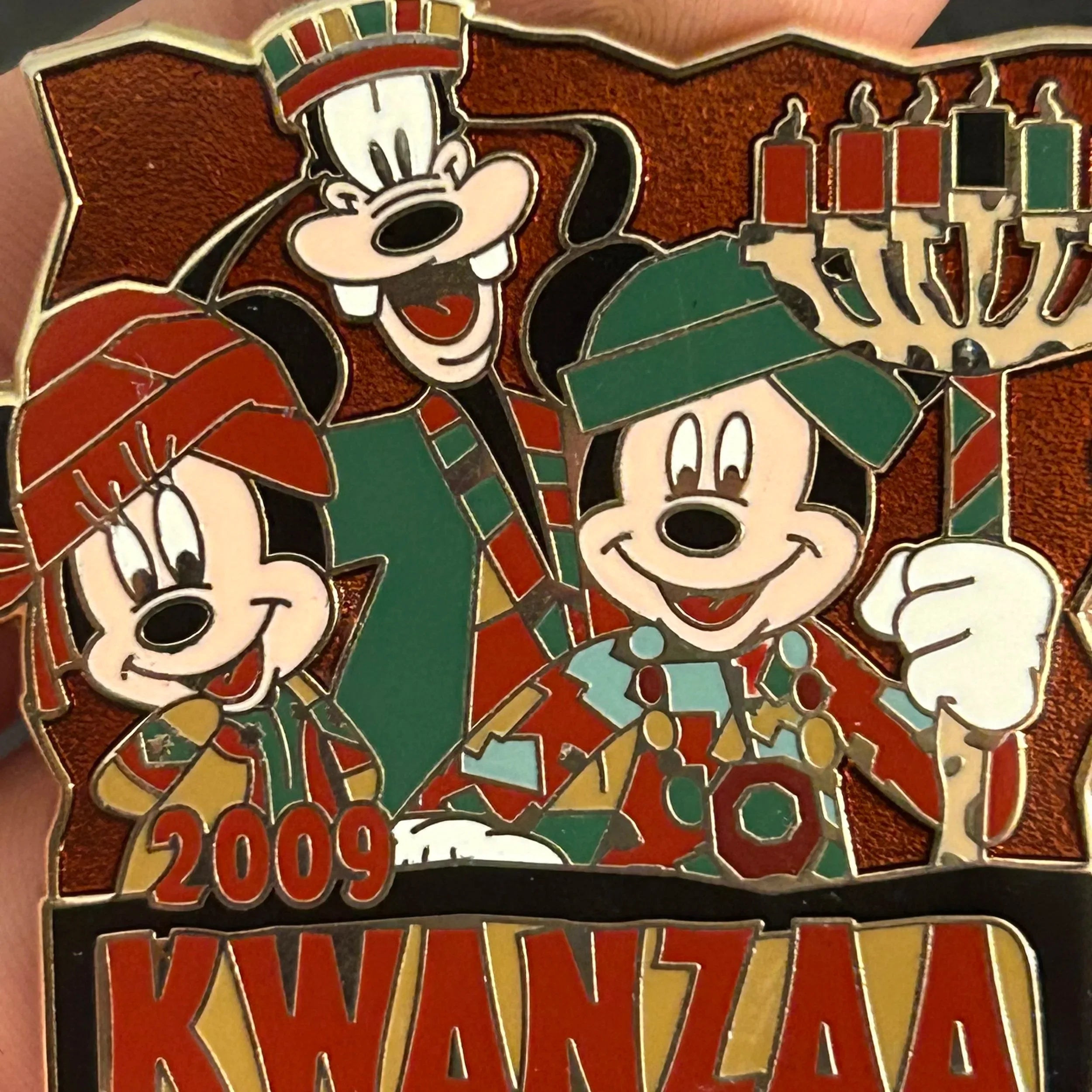 2009 - Mickey, Minnie, Goofy - Kwanzaa - LE 500 - Disney Pin