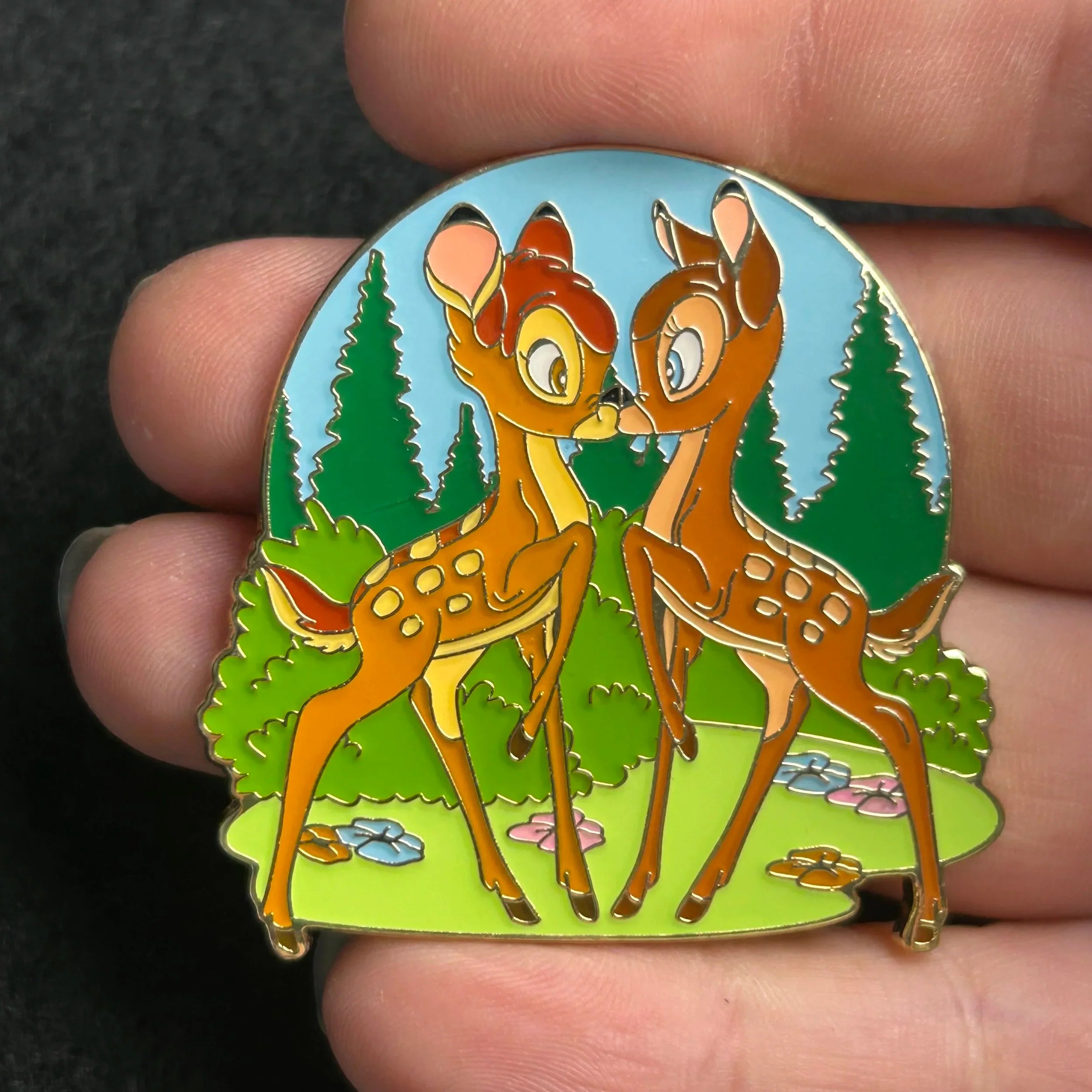 2022 - Bambi and Faline - Boxlunch - Loving Circle Frame Series - Disney Pin