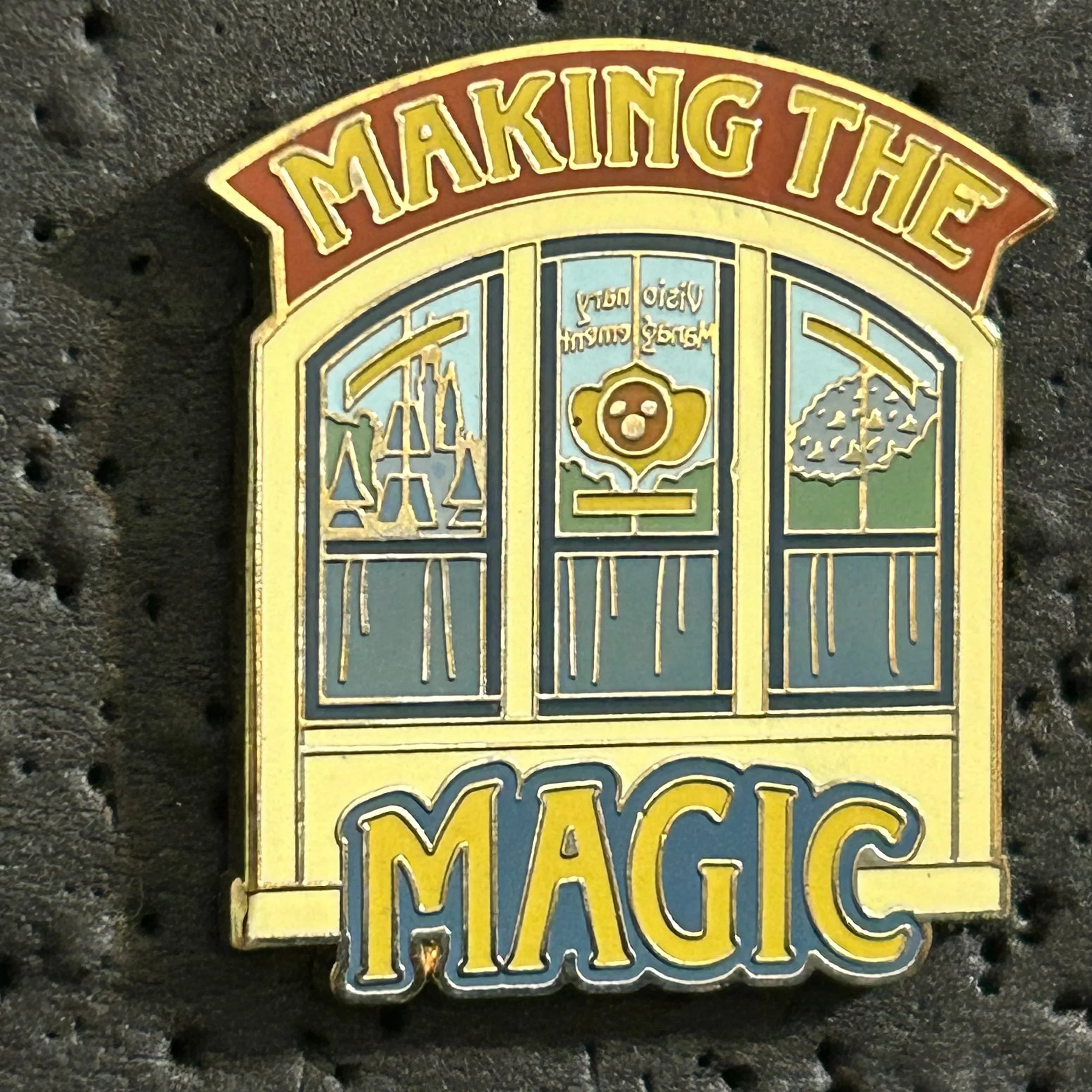 2006 - Making the Magic - Looking through the Window - Cast Exclusive - Disney Insiders - LE (Unknown) - Disney Pin