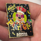2003 -  LE 2,000 - Mickey Mardi Gras - Disney Pin *signed by artist*