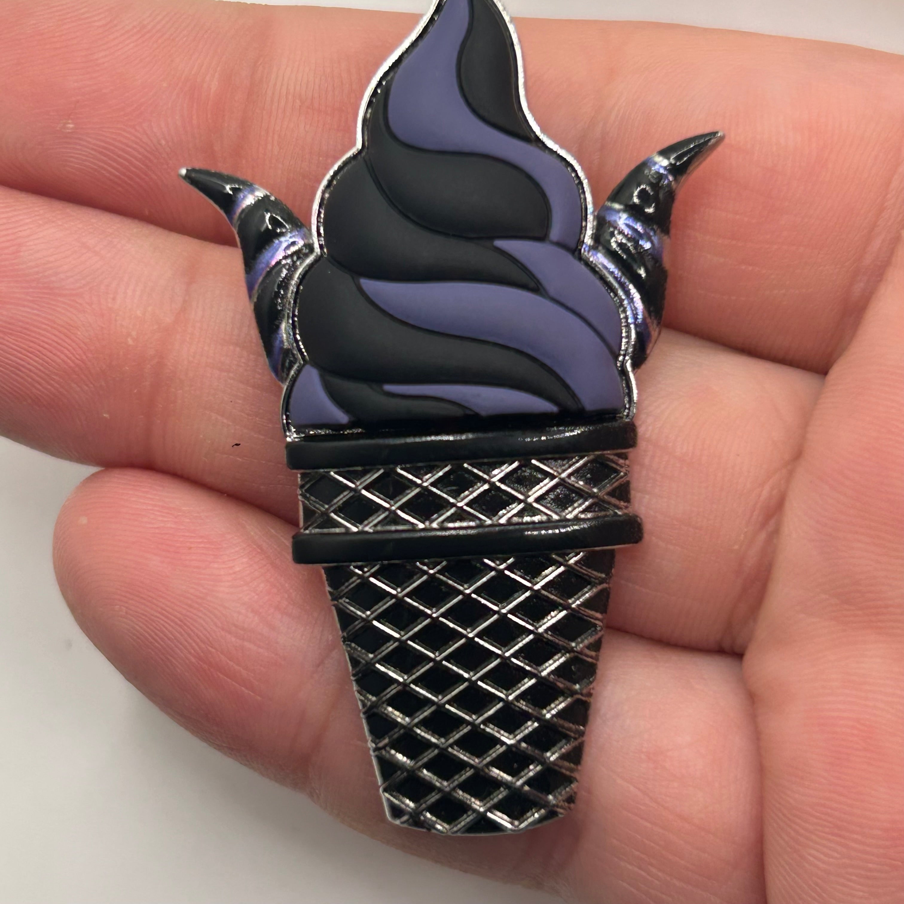 2026 - Maleficent Ice Cream Cone - Sleeping Beauty - Multitexture - Disney Pin