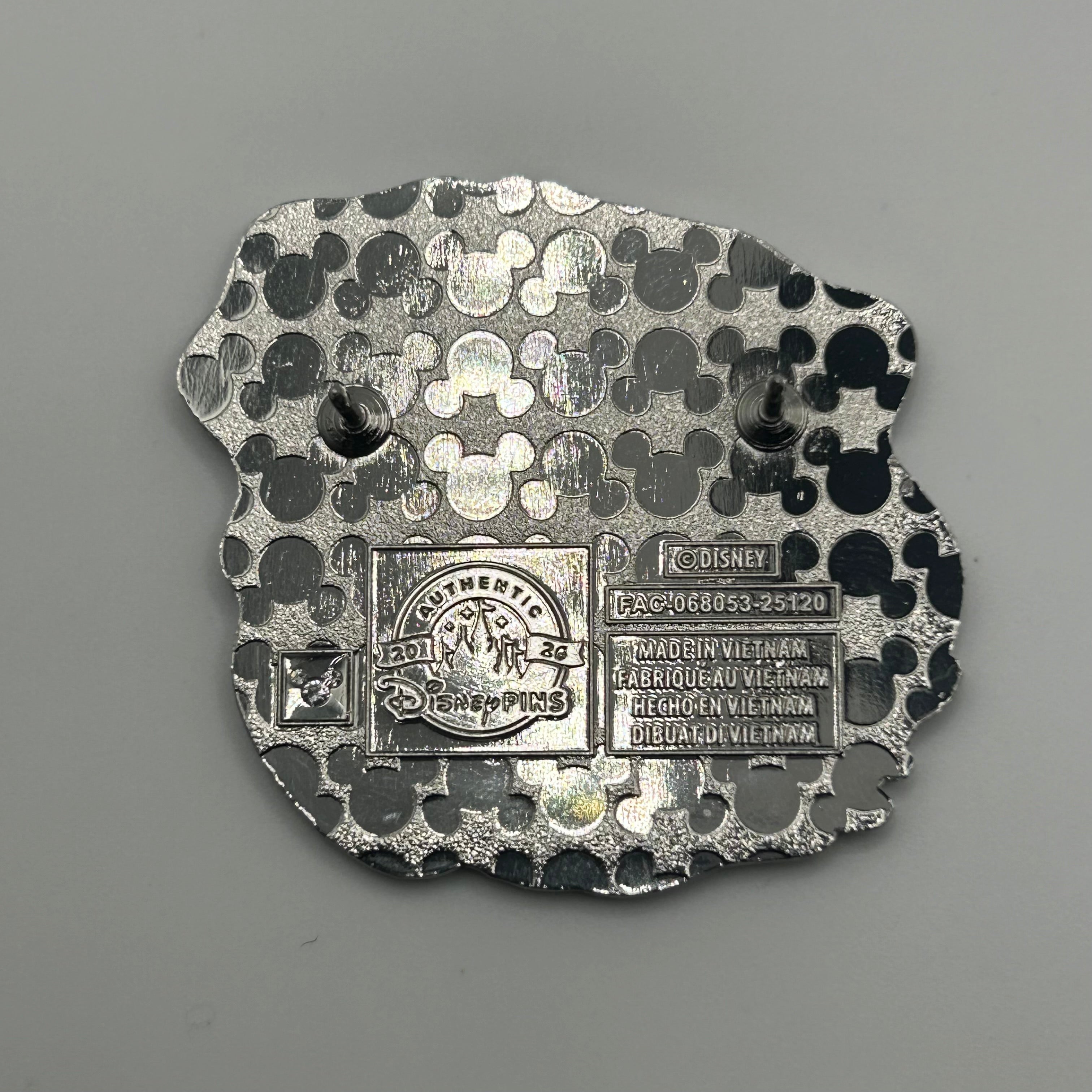 2026 - Moana Holding Shell - Disney Pin