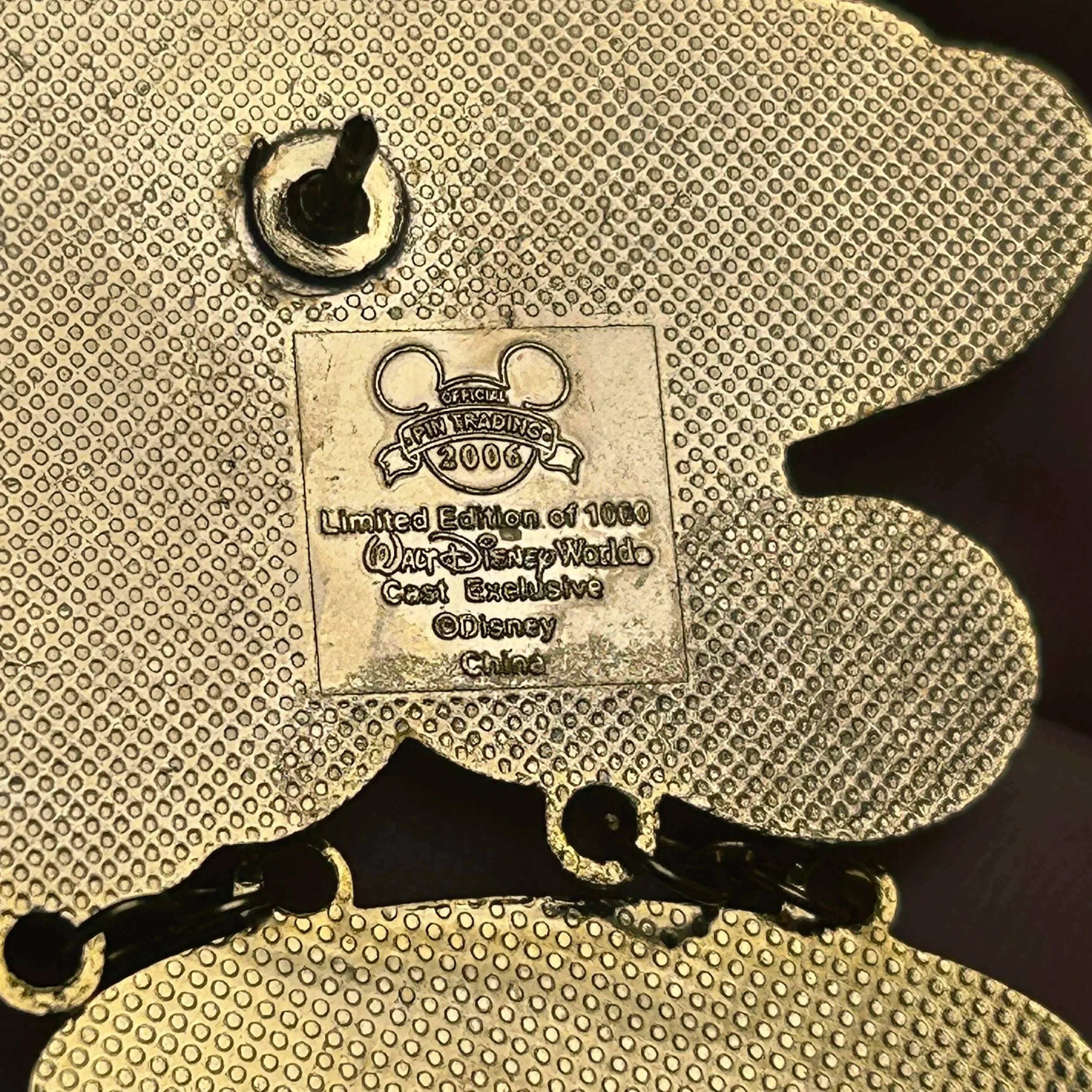 2006 - Mickey, Minnie and Pluto - Mothers Day - LE 1,000 - Dangle - Disney Pin