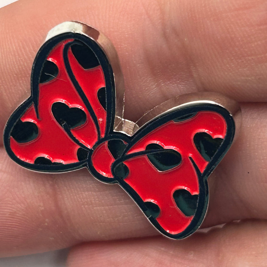 Soft Enamel - Minnie Bow - Disney Pin