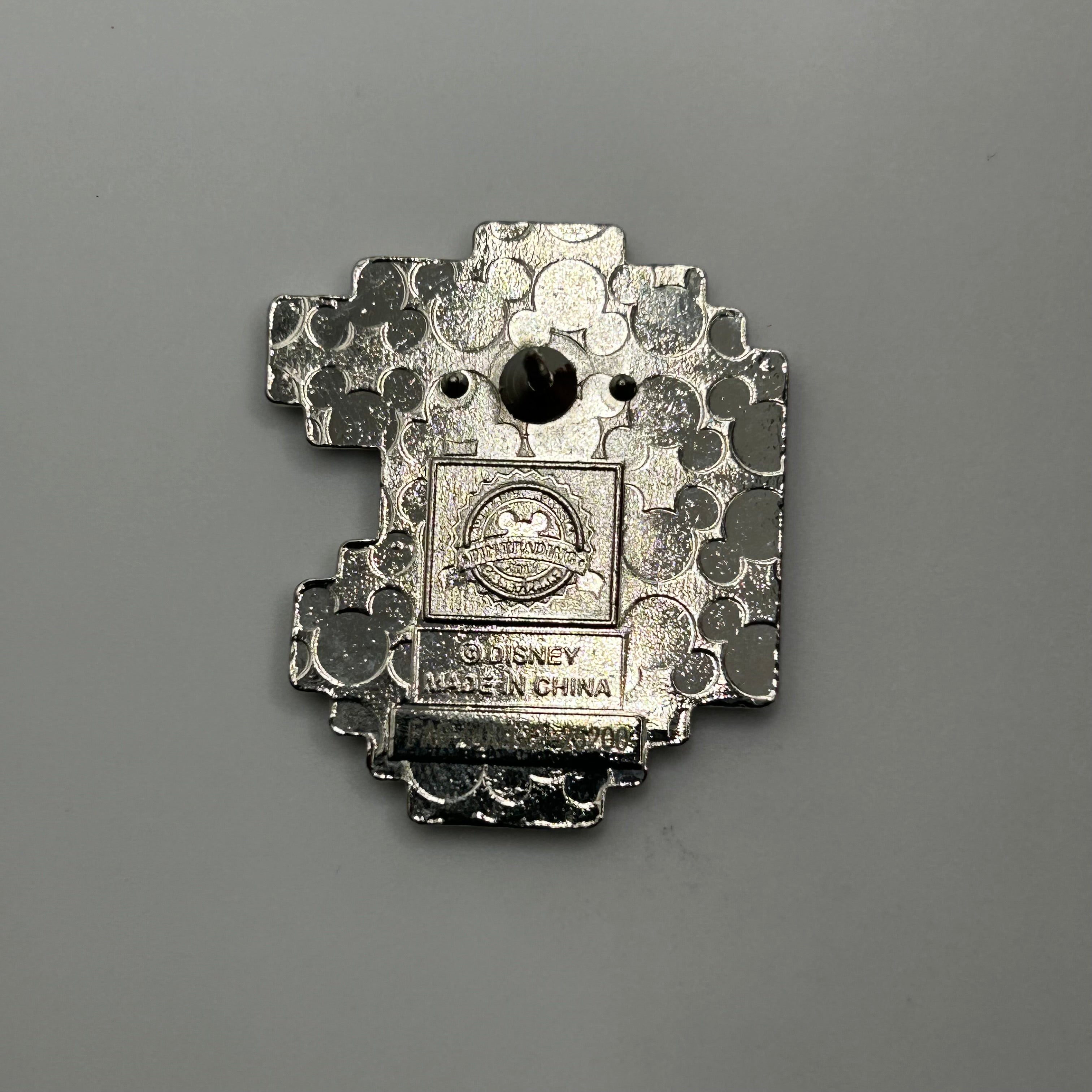 2019  - Fix it Felix - Wreck it Ralph - Pixel - Disney Pin