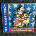 2001 - Mickey, Goofy, and Donald - Lenticular - Independence Day - LE 5,000 - Disney Pin
