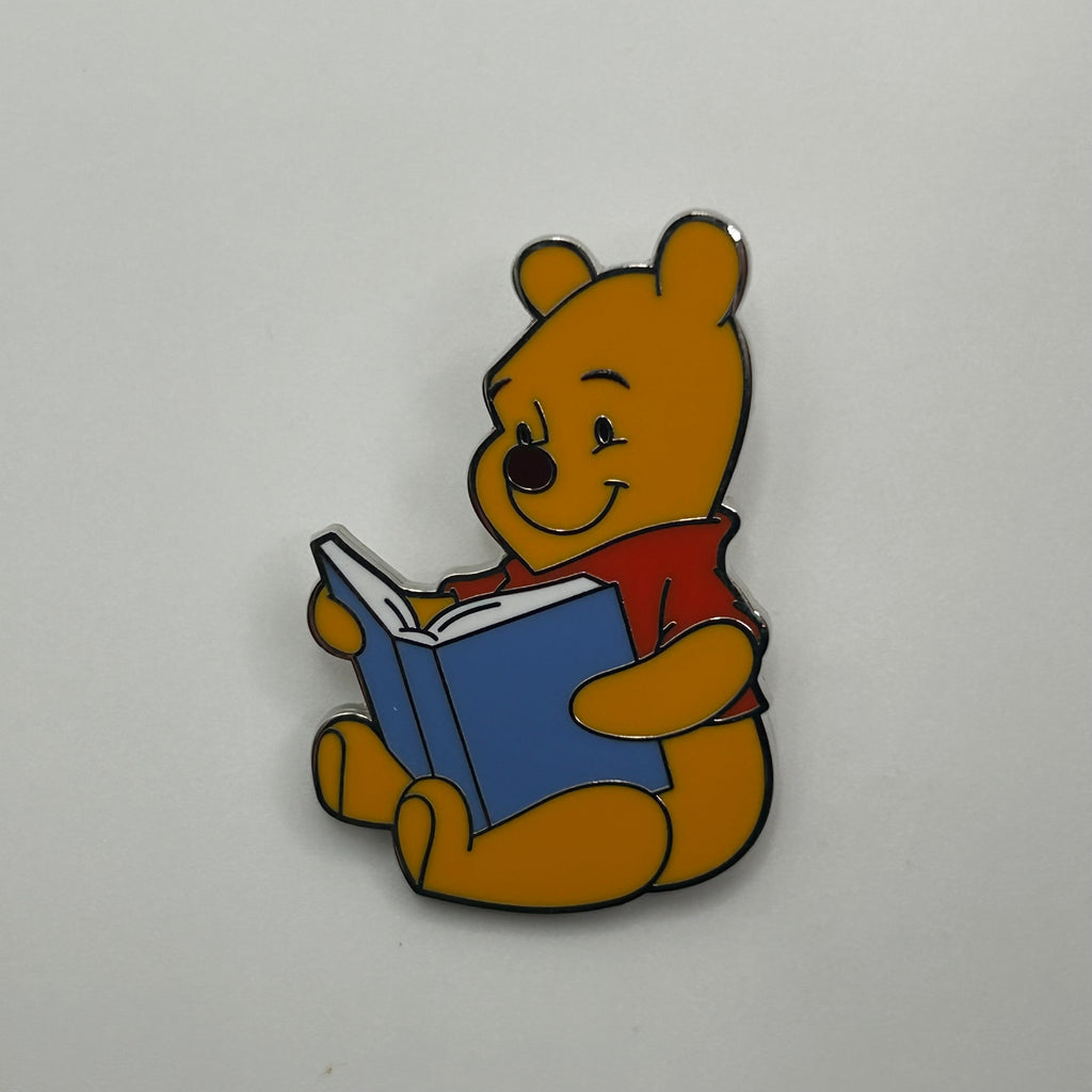 2026 - Winnie the Pooh  - Reading Book - Disney Pin