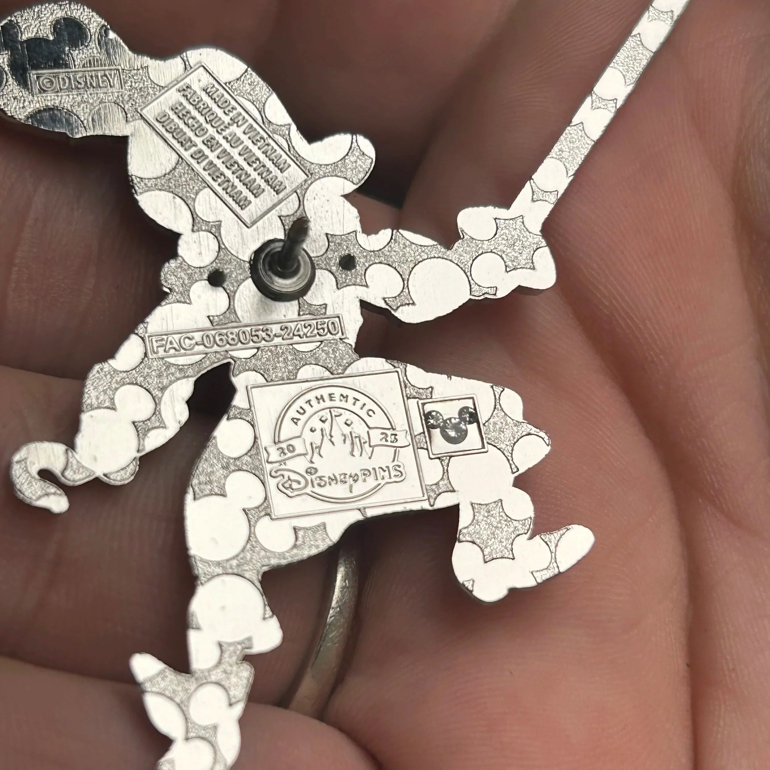 2025 - Captain Hook - Peter Pan - Full Body - Disney Pin