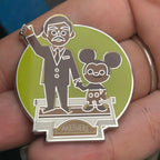 2023 - Walt and Mickey Mouse - Partners Statue - Mystery Pin