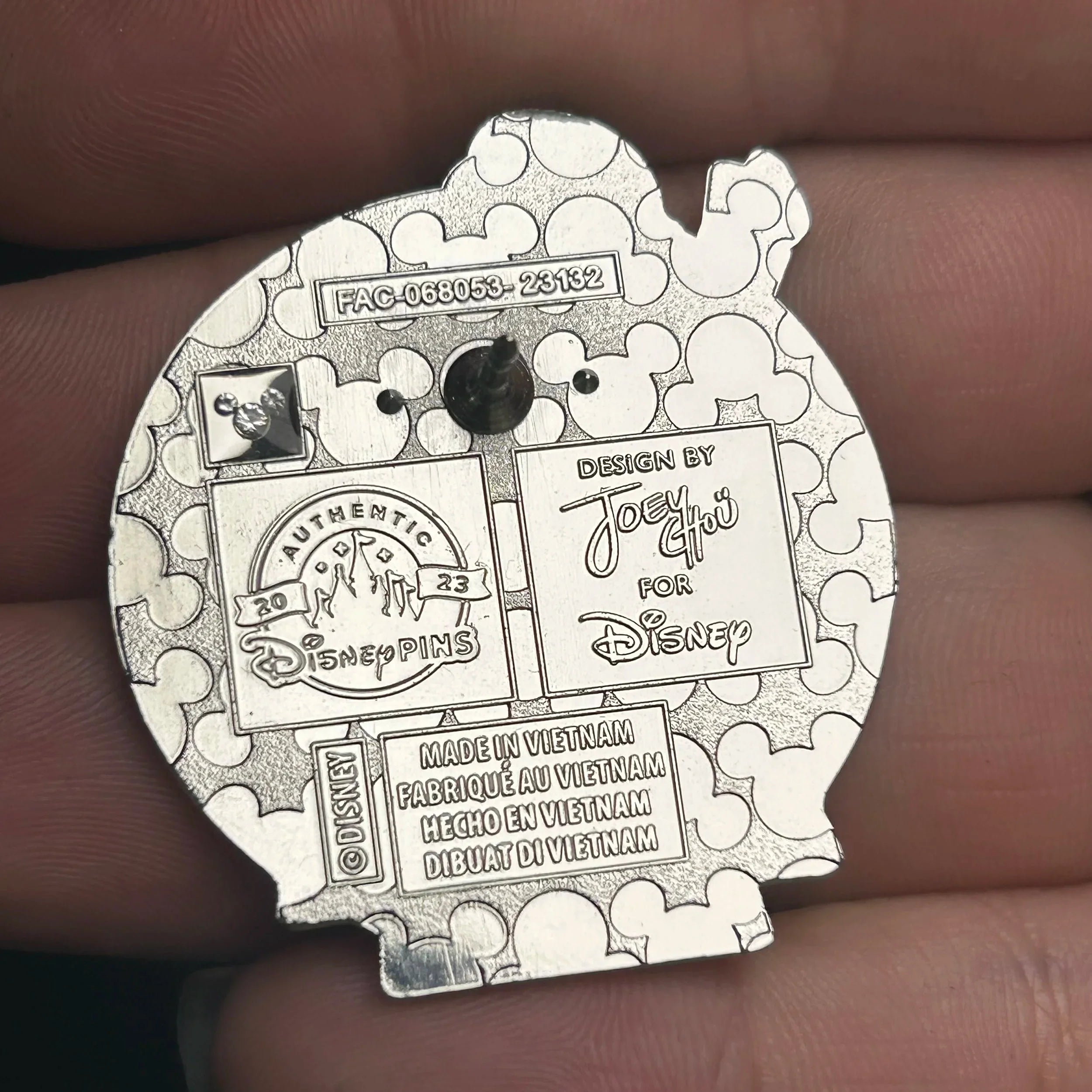2023 - Walt and Mickey Mouse - Partners Statue - Mystery Pin