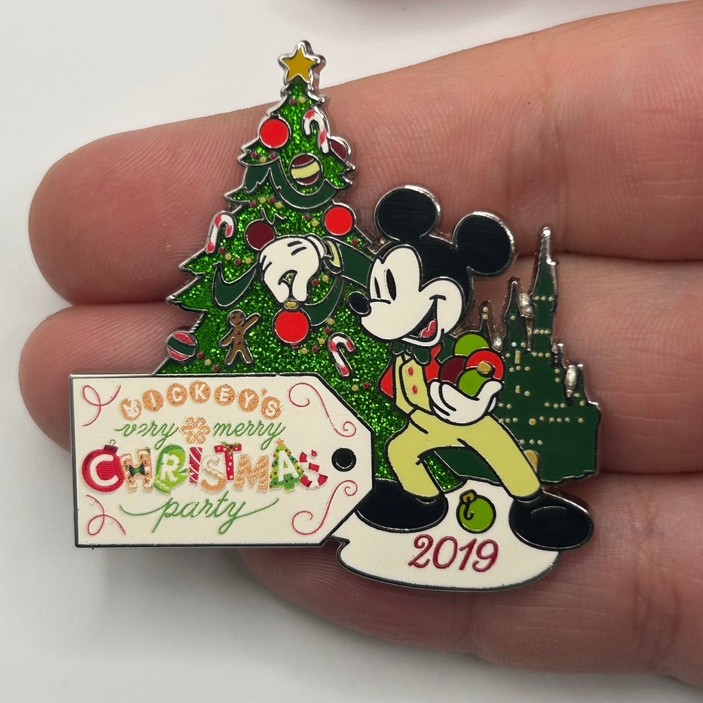 2019 -  LR - Mickey - Very Merry Christmas Party - Disney Pin