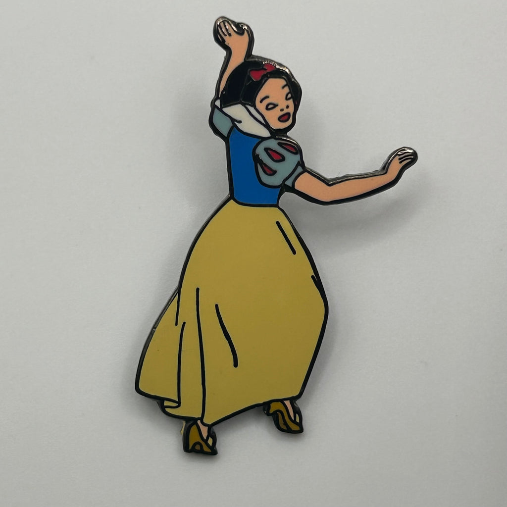 Vintage  - Snow White - Full Body - Disney Pin