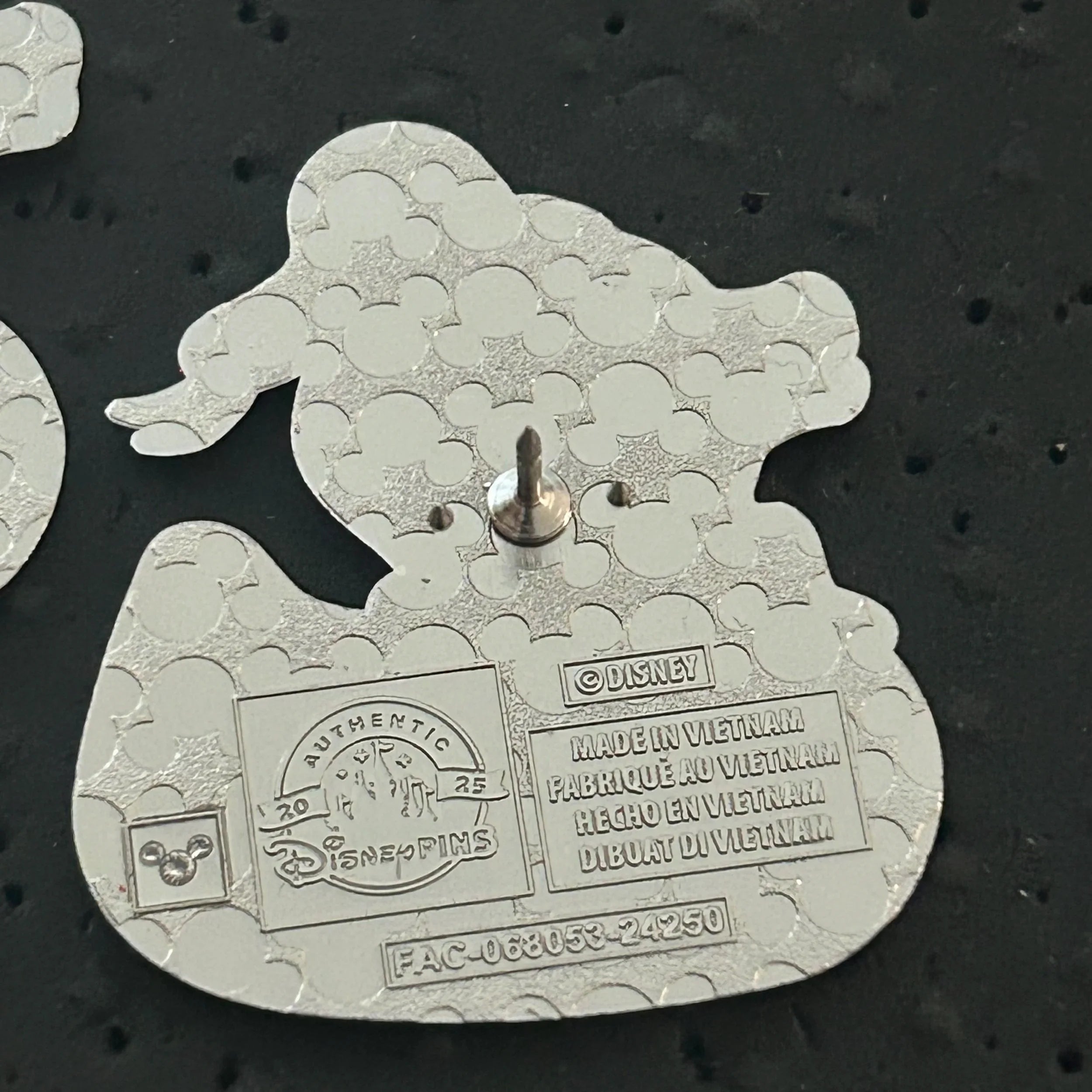 2025 - Donald Duck - Rubber Duck Mystery Series - Disney Pin