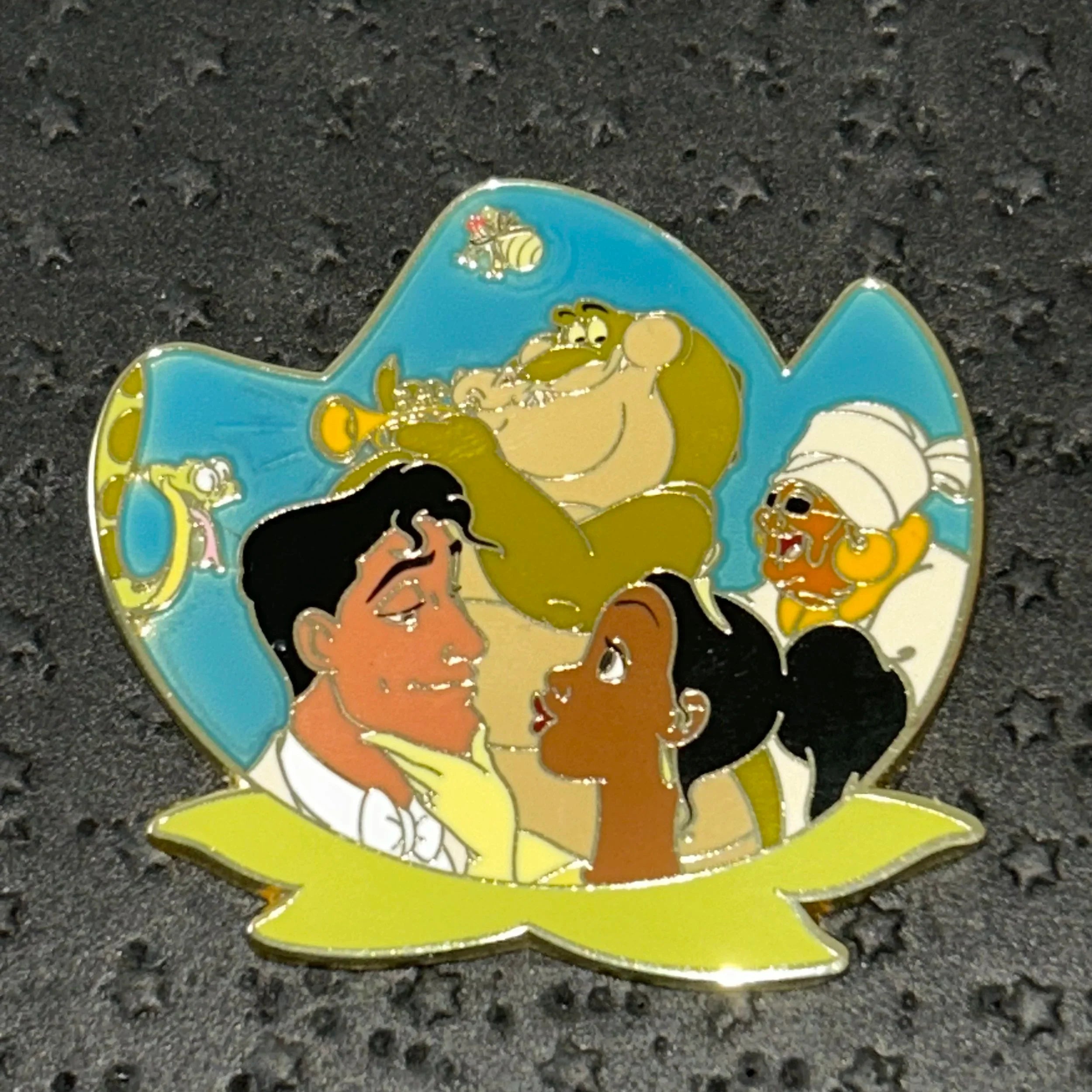 2024 - Princess Tiana, Naveen, Mama Odie, Louie, Ray and Juju the Snake - Disney Pin