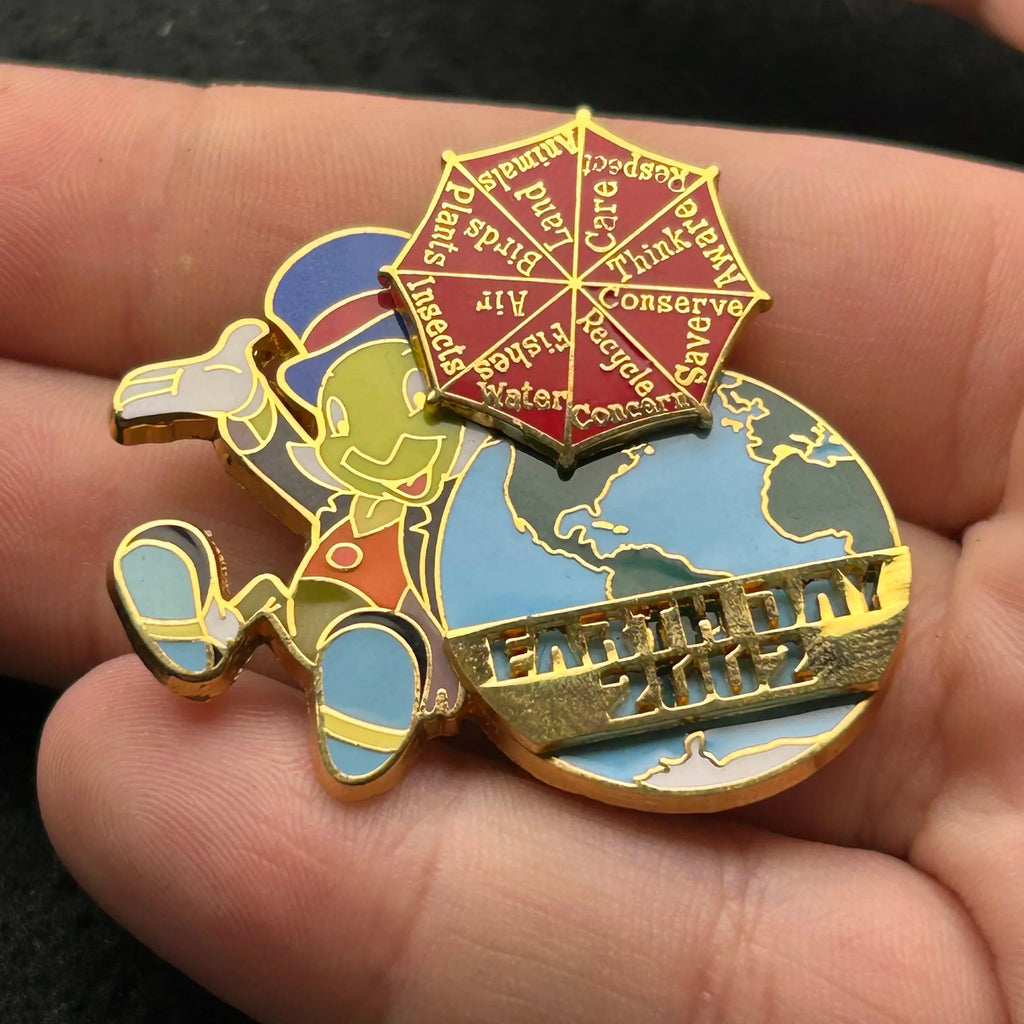 2002 - Jiminy Cricket - Pinocchio - Spinning Umbrella - LE 5,000 - Earth Day - Disney Pin