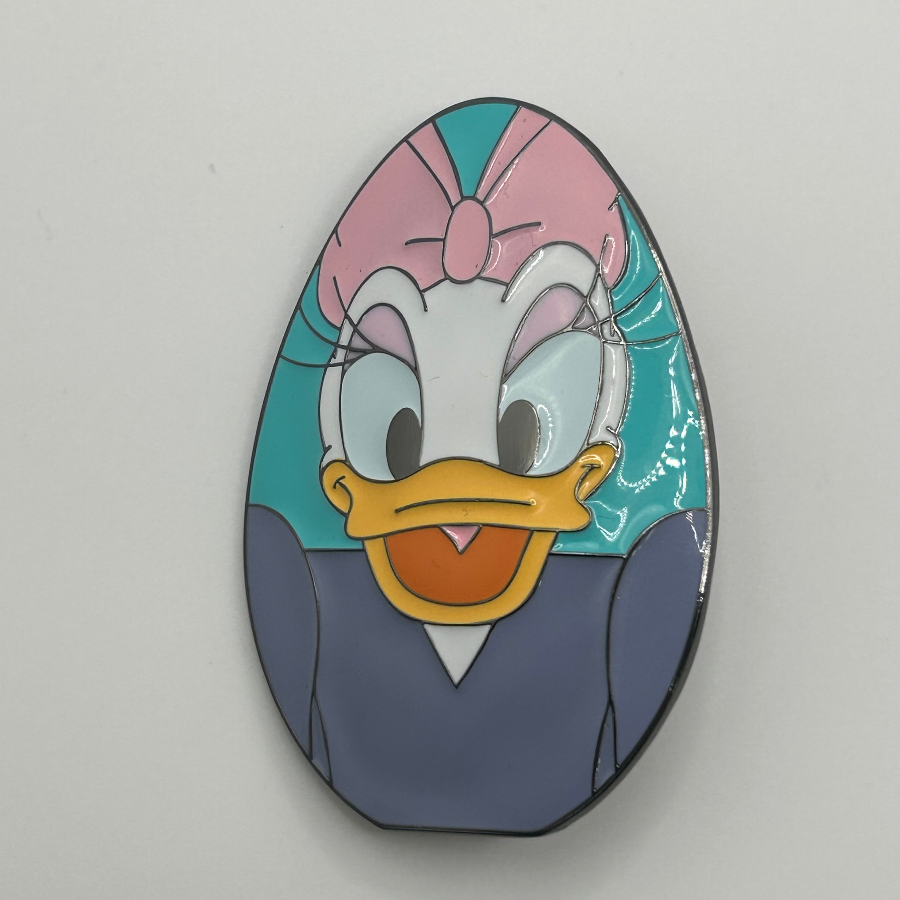2022 - Daisy Duck - LR - Egg - Disney Pin