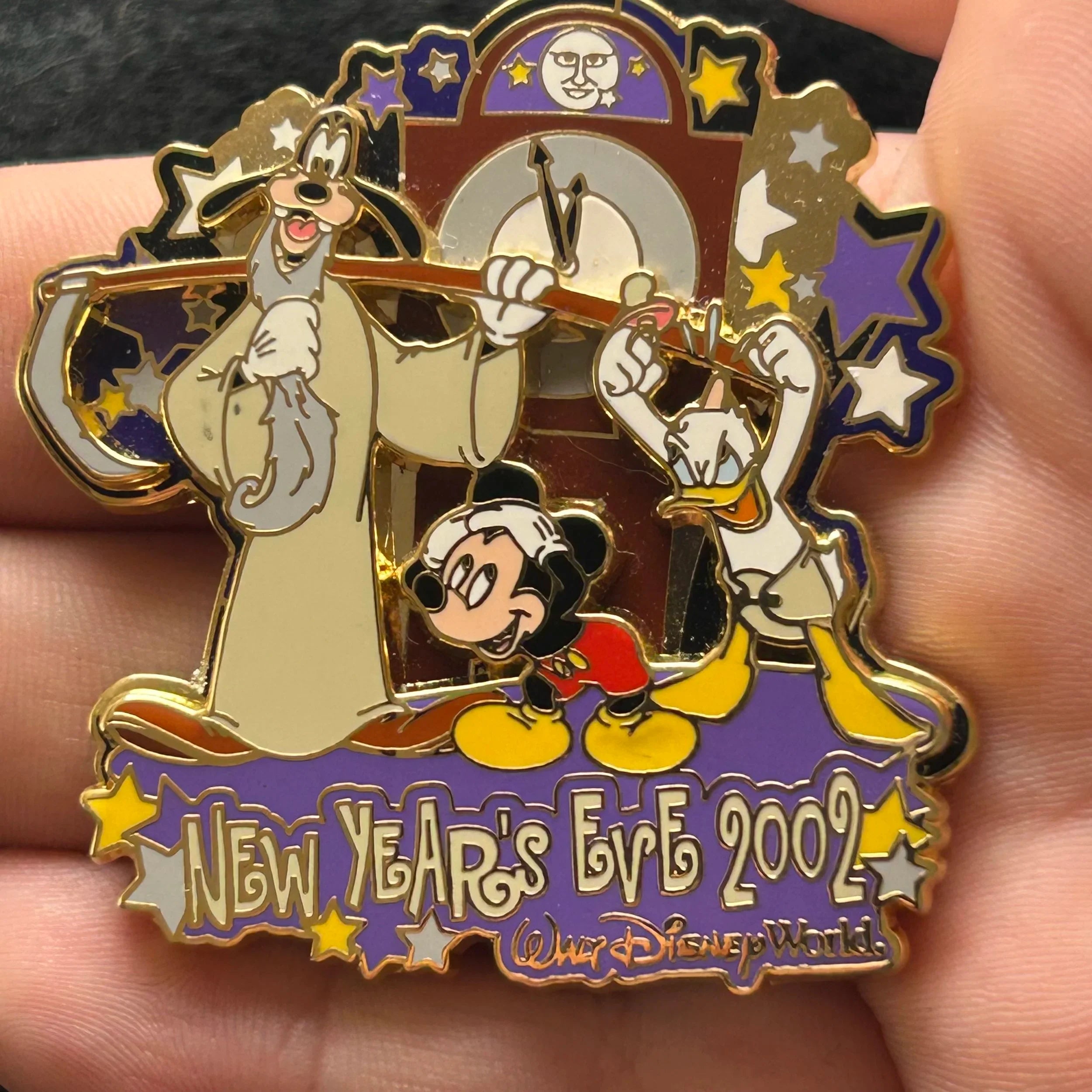 2002 - Goofy, Mickey and Donald Duck - New Years Eve - LE 7,500 - Disney Pin