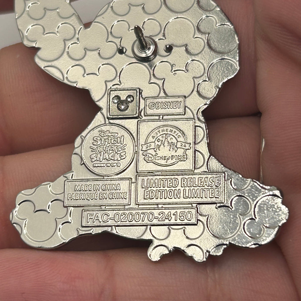2024 - LR - Churro - Stitch - Disney Pin