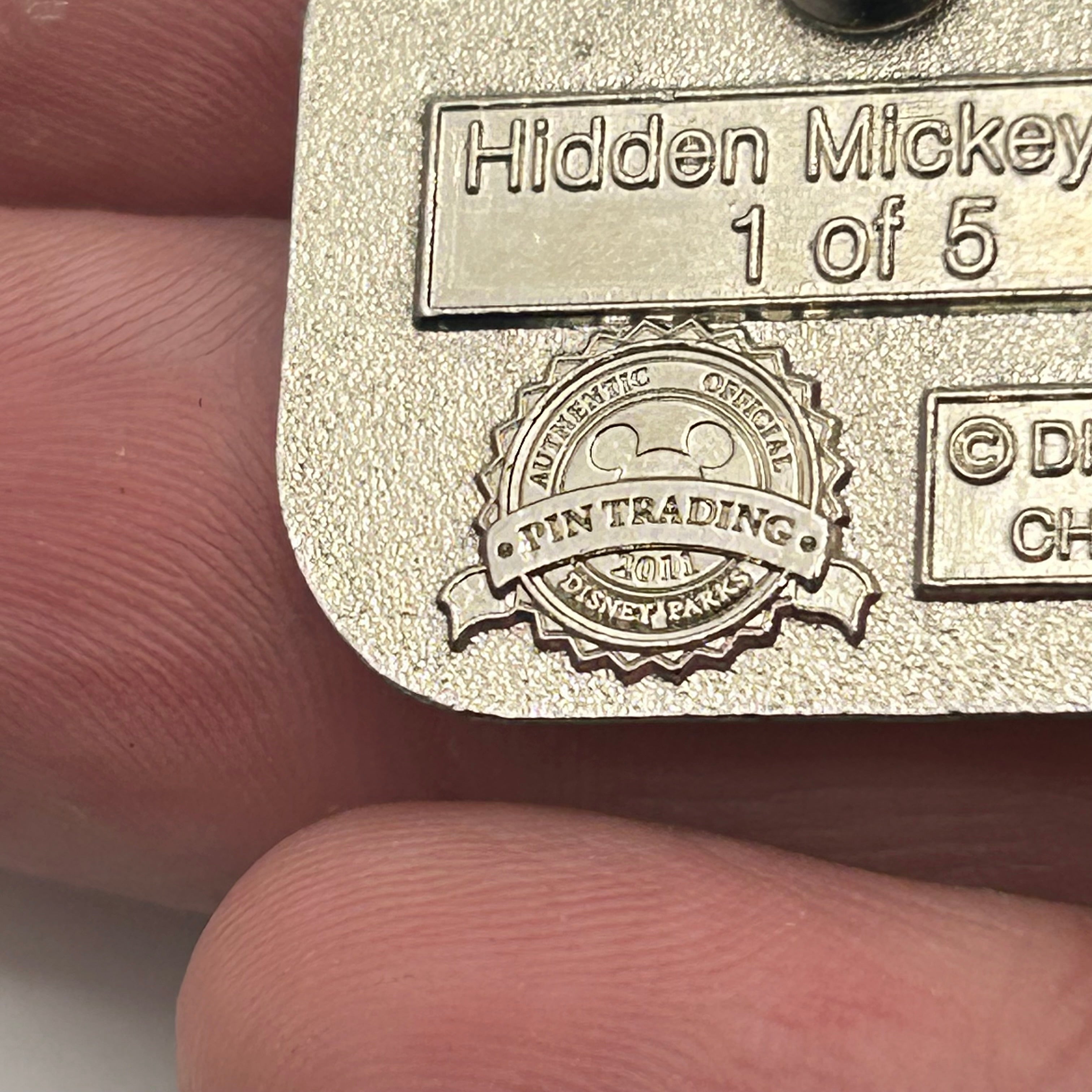2011 - Huey - Hidden Mickey - Disney Pin