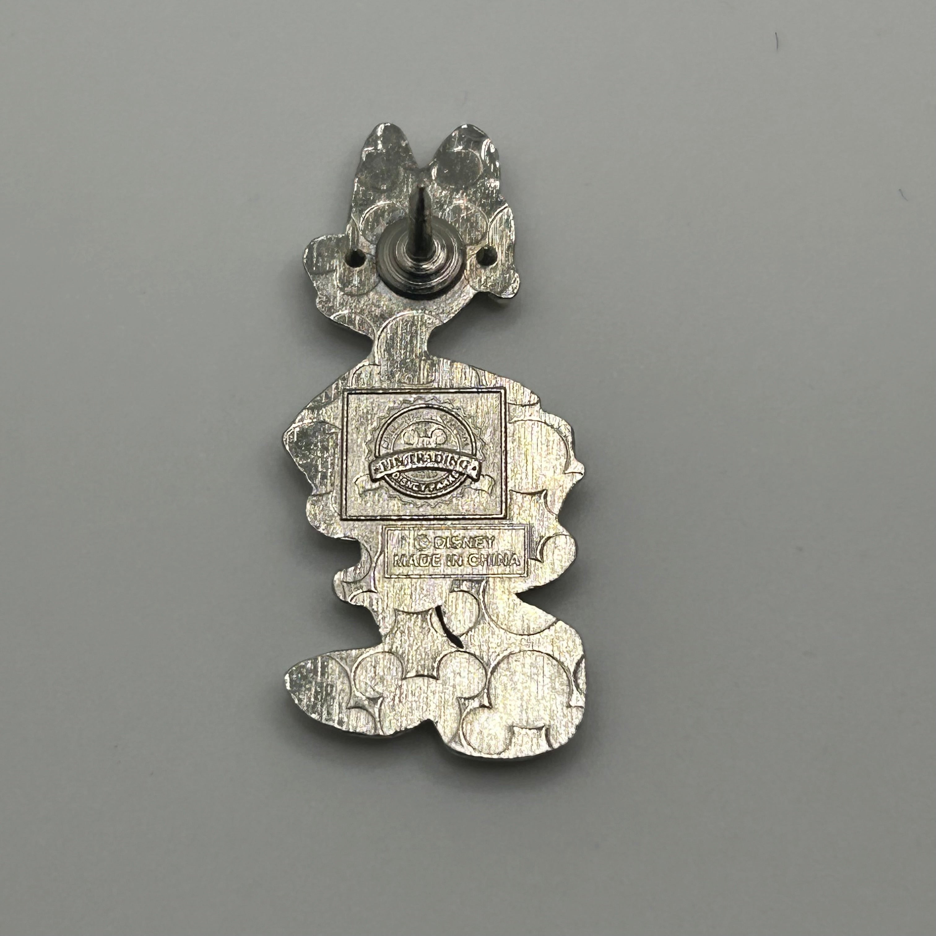 2013 - Cool Daisy Duck - Disney Pin