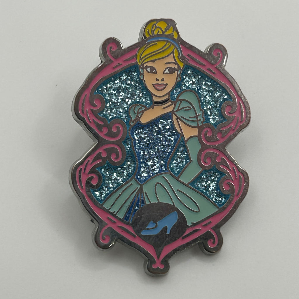 2018 - Cinderella - Glitter Crest - Disney Pin