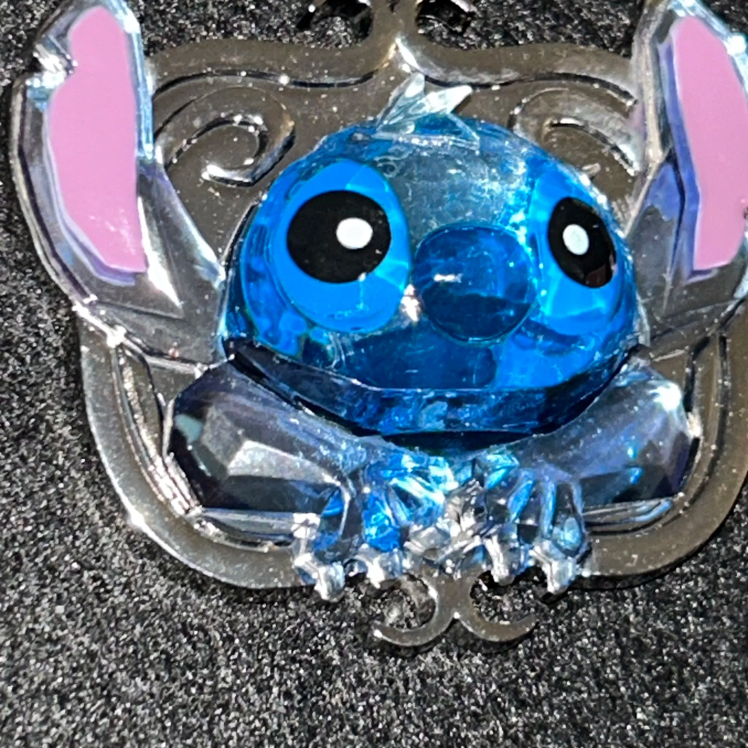 2025 - Stitch - 3D - Gemstone - Multi-texture - Disney Pin