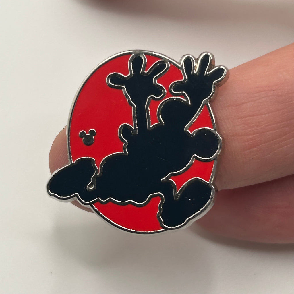 2017  - Hidden Mickey - Running Pin - Disney Pin
