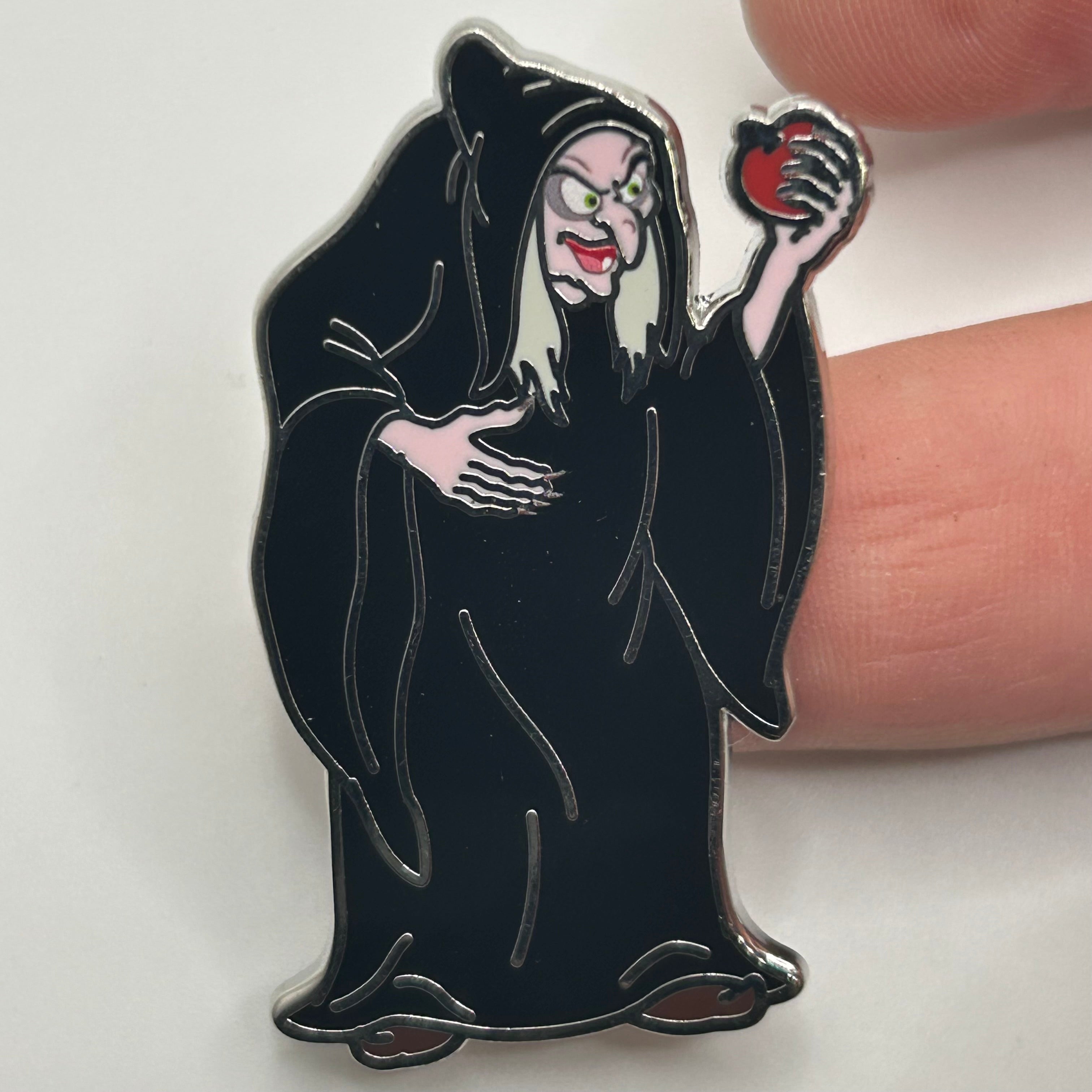 2026 - Evil Queen Hag - Full Body - Build a Pin - Disney Pin