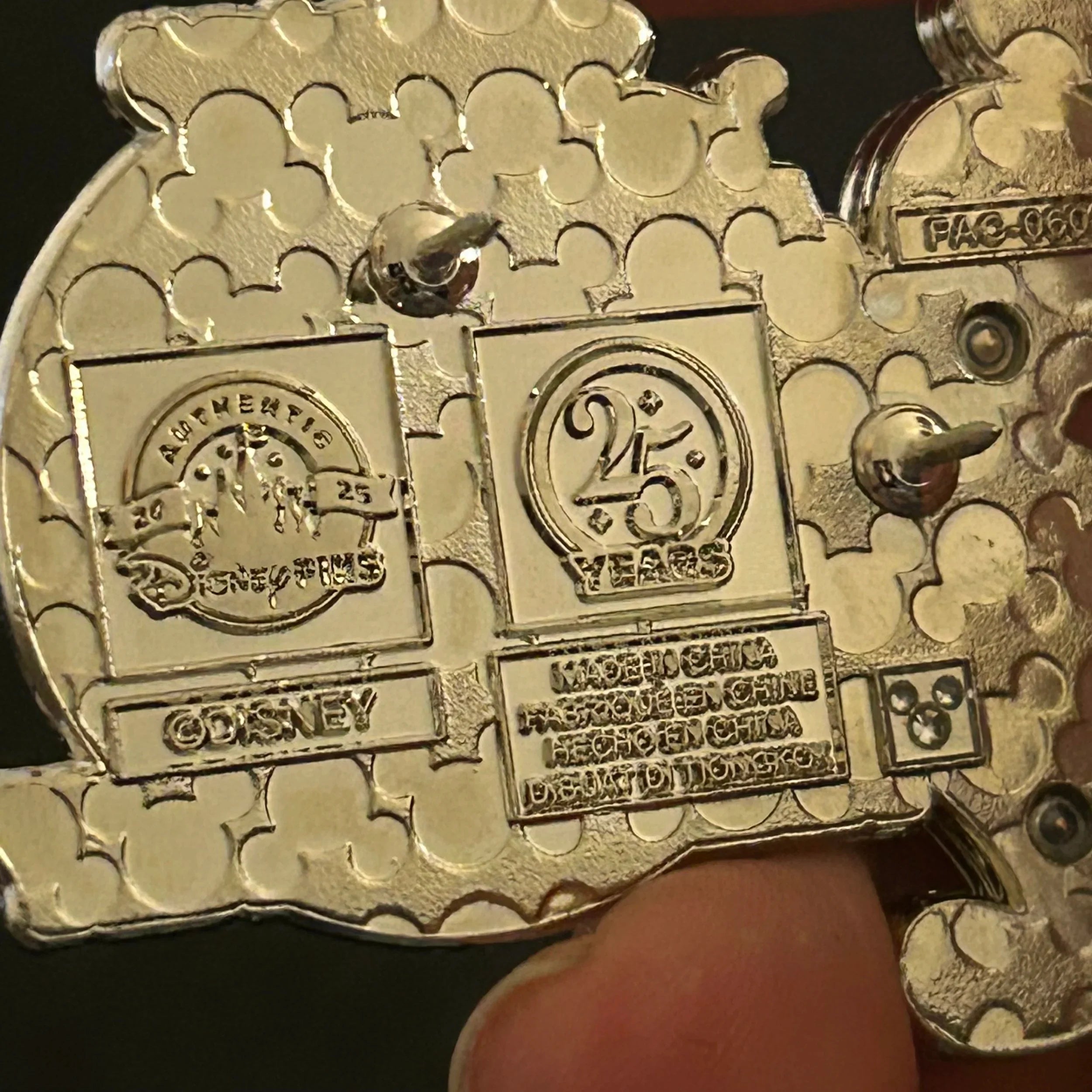 2025 - Mickey Mouse - Pin Trading Logo - 25th Anniversary- Disney Pin