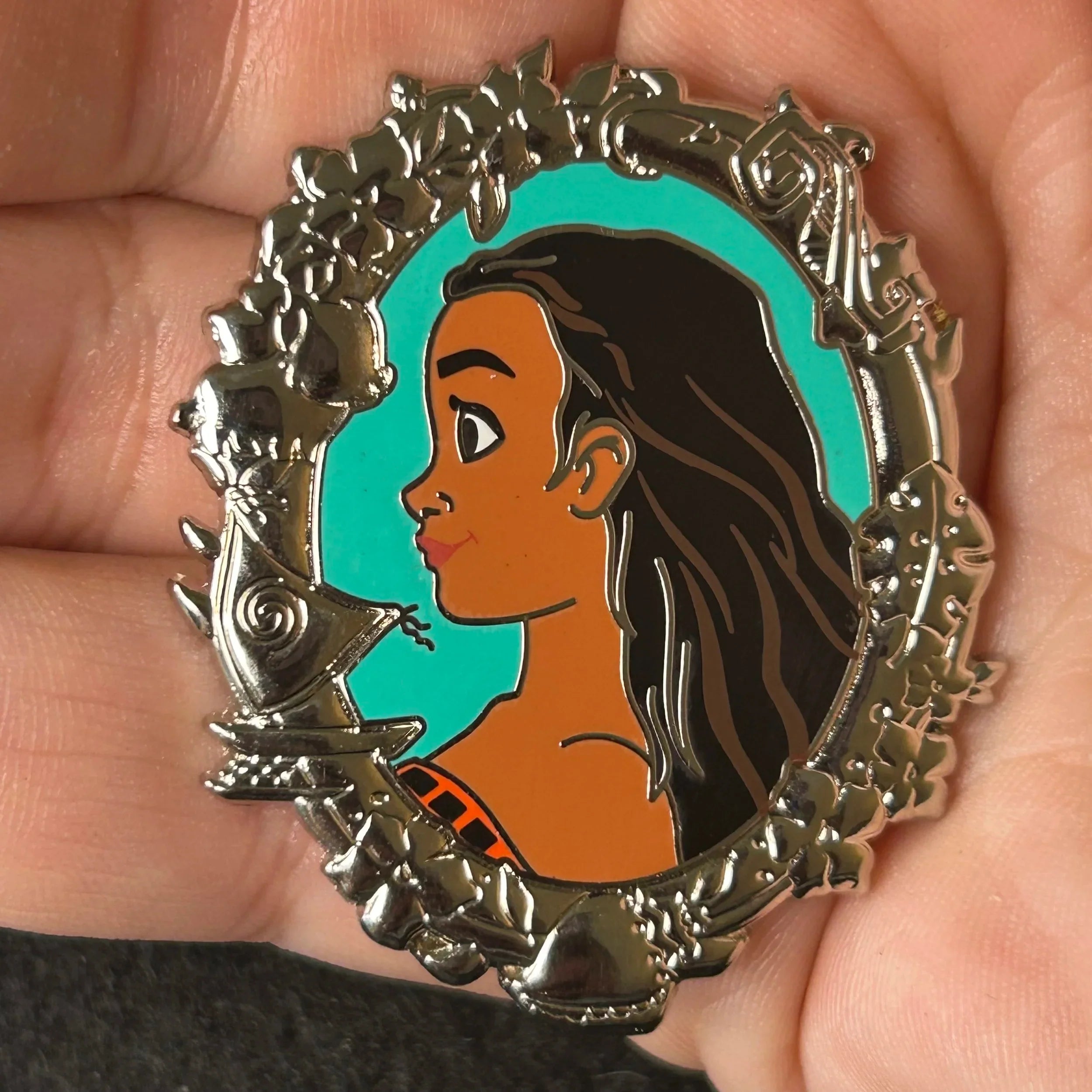 2024 - Moana - Side Profile - Silver Portrait - Princess Series - Disney Pin