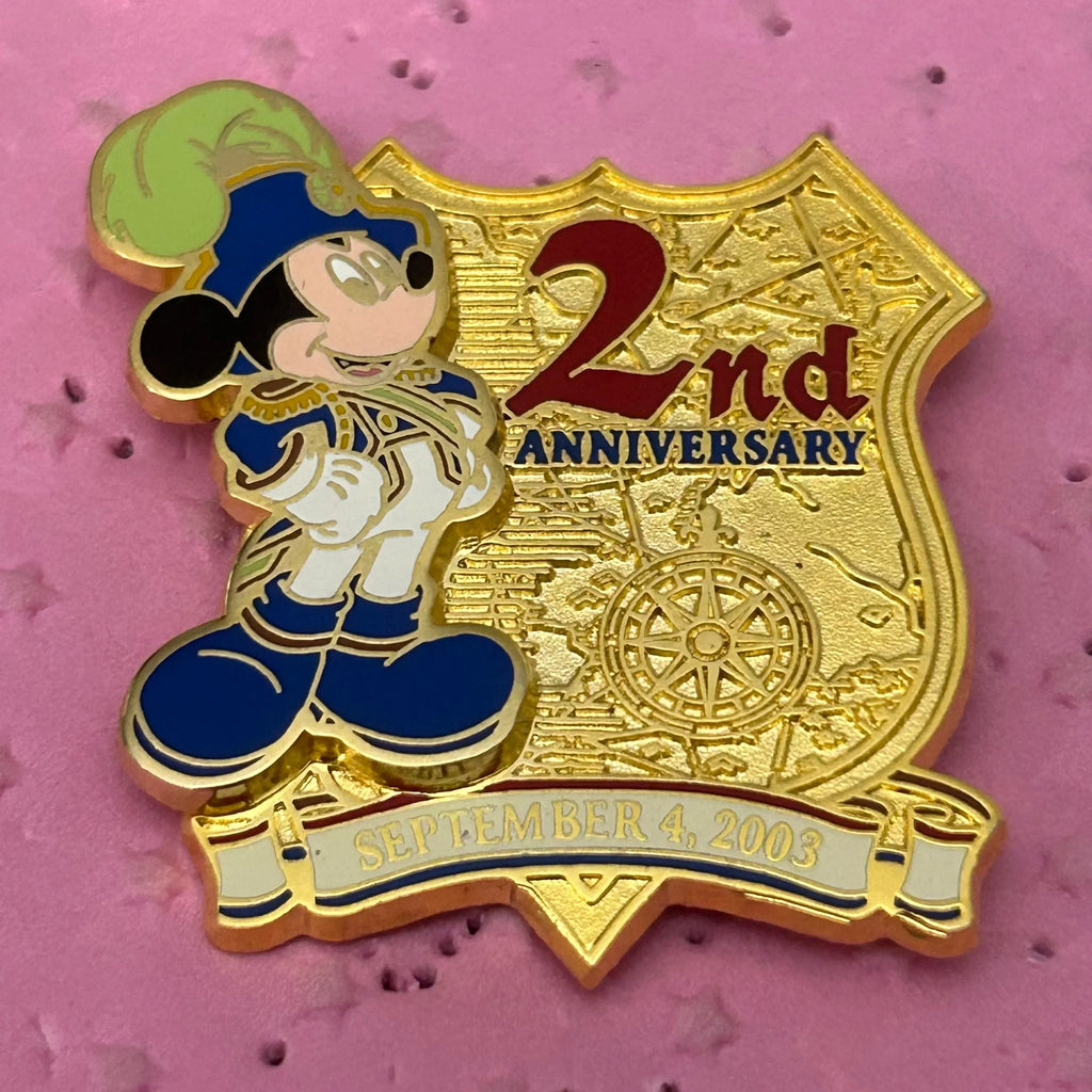 Tokyo Disney Sea 2nd Anniversary Mickey Shield Pin