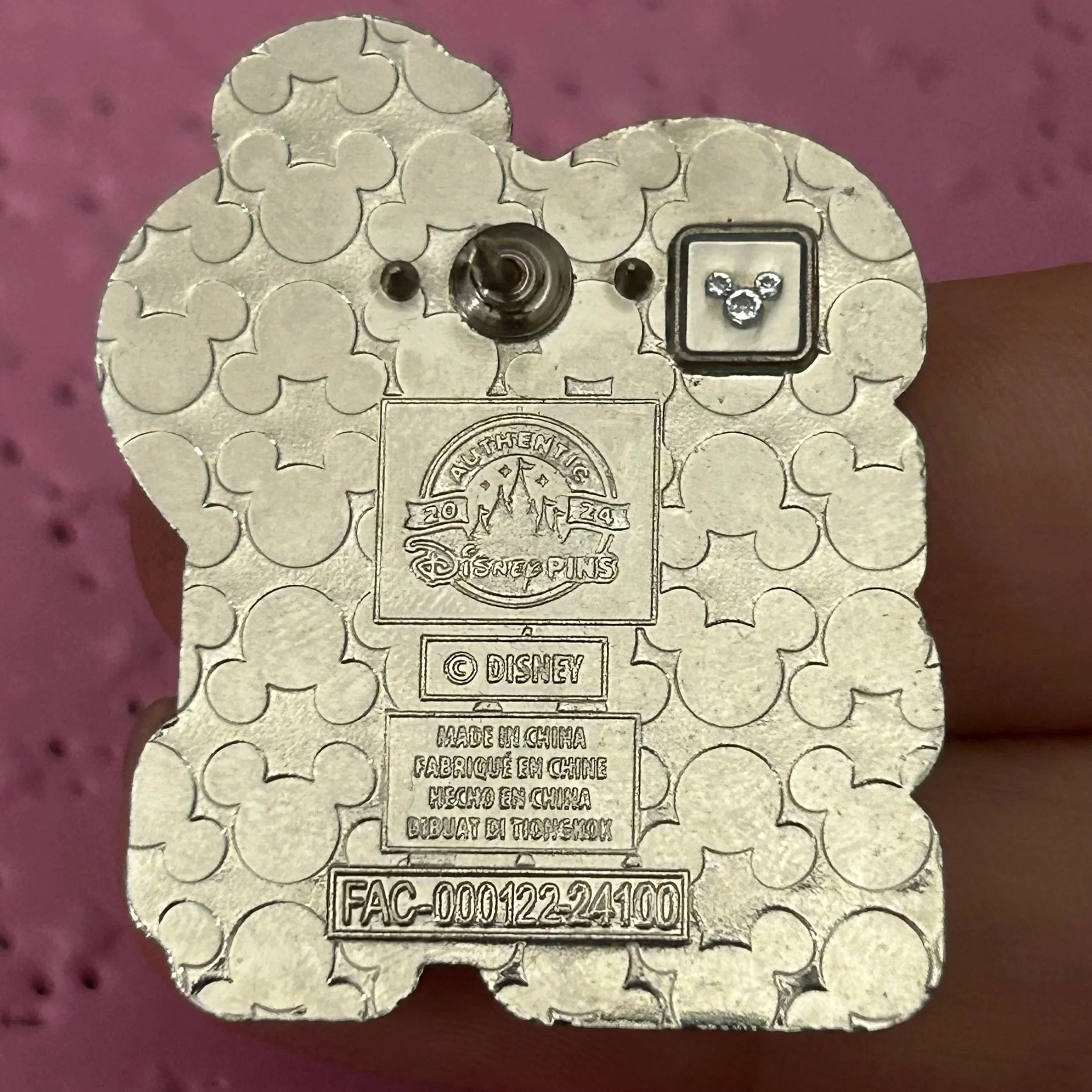 2024 Dumbo Starter Set Pin