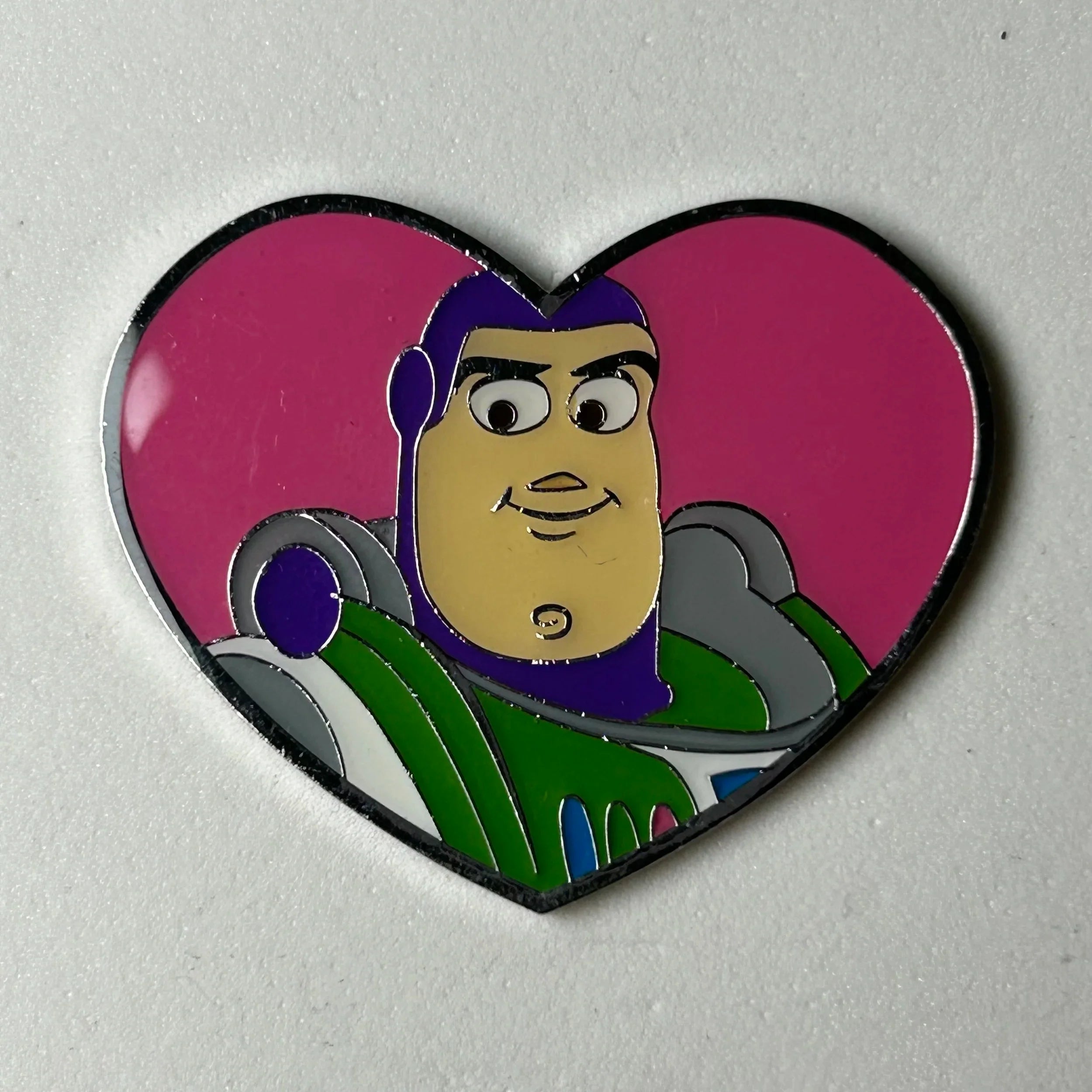 Loungefly - Buzz Lightyear In Heart - Toy Story - Mystery Series - Disney Pin