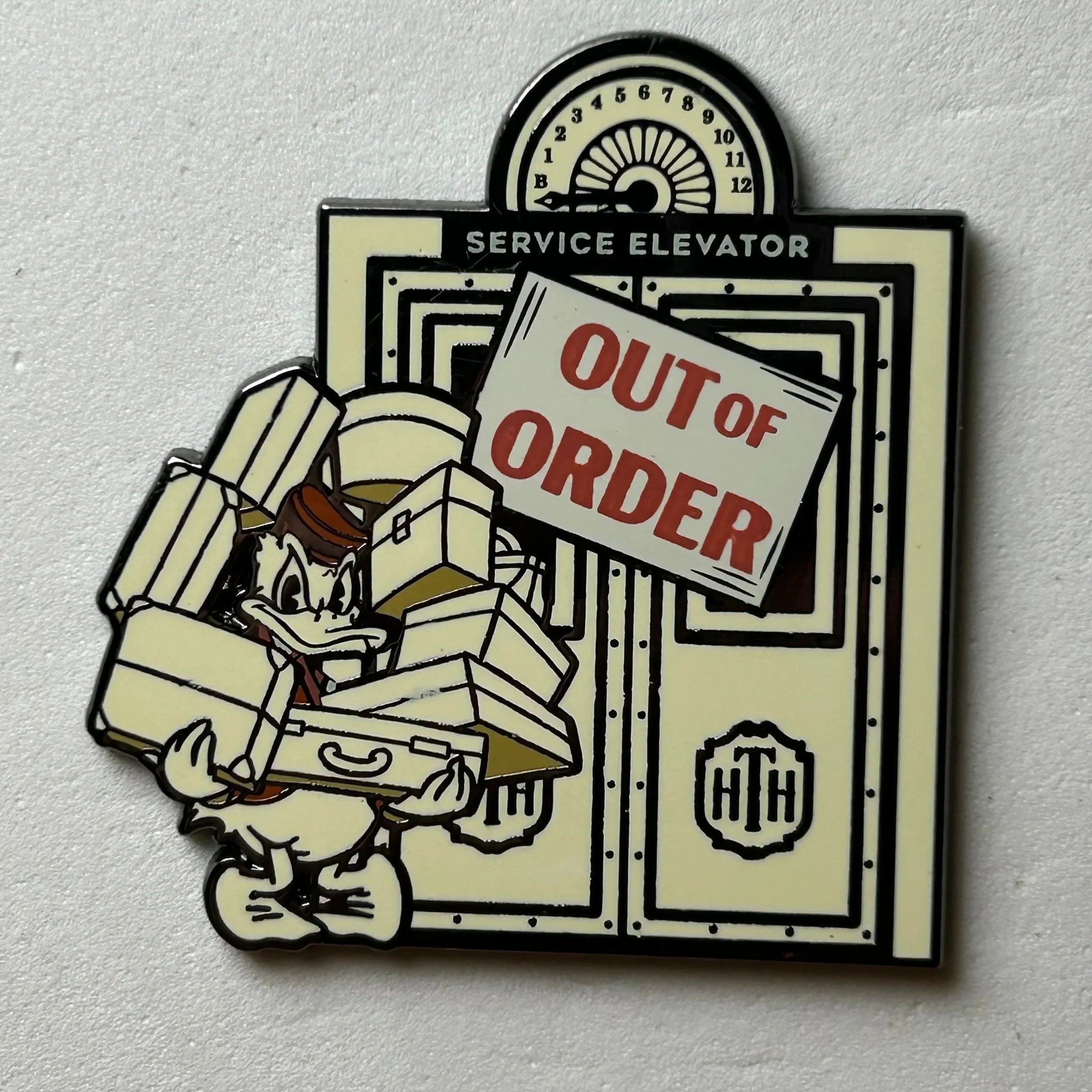 2024 - Donald Duck Bellhop - Tower Of Terror - Out Of Order - Disney Pin