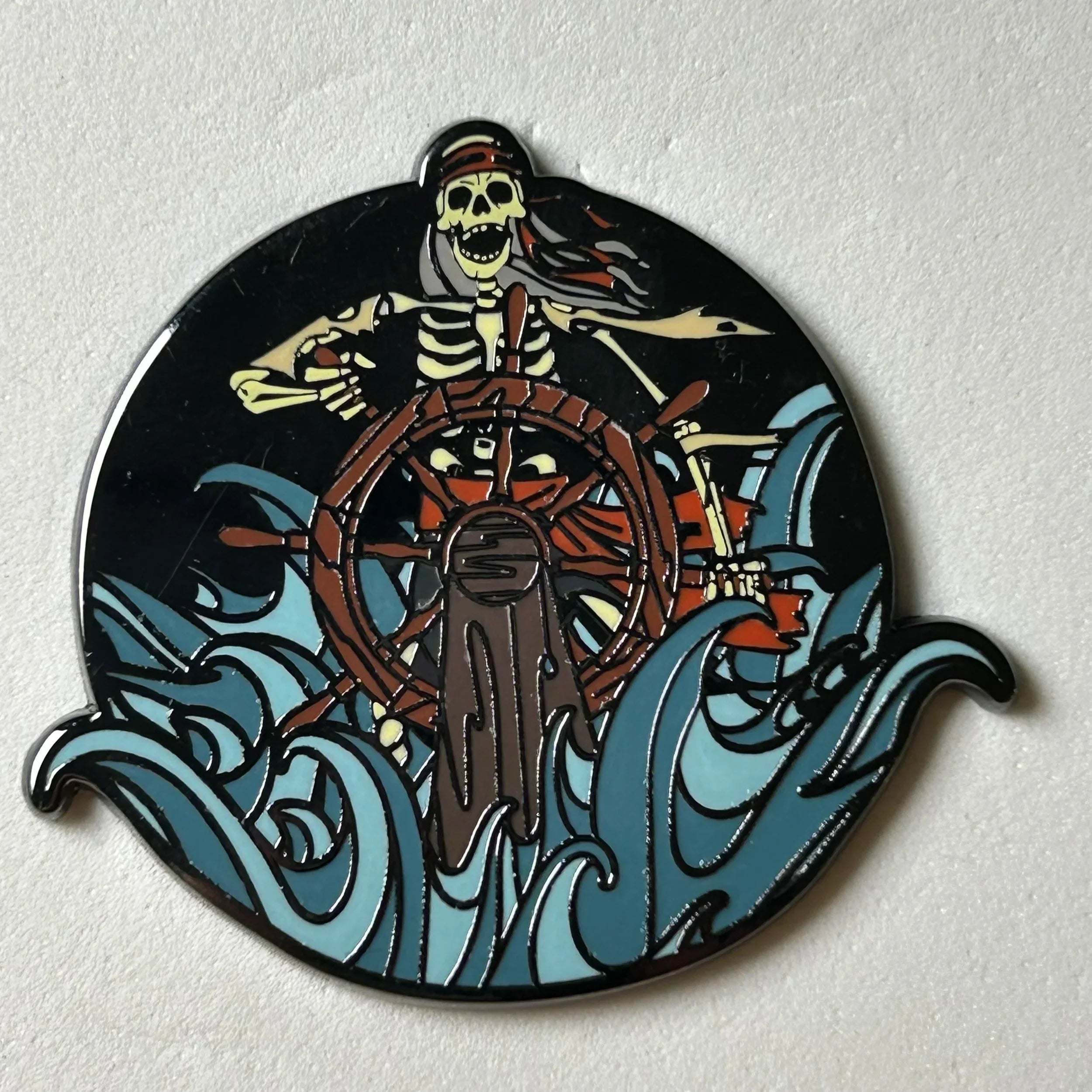 2025 - Skeleton - Pirates of the Caribbean - Driving Through Storm - Disney Pin
