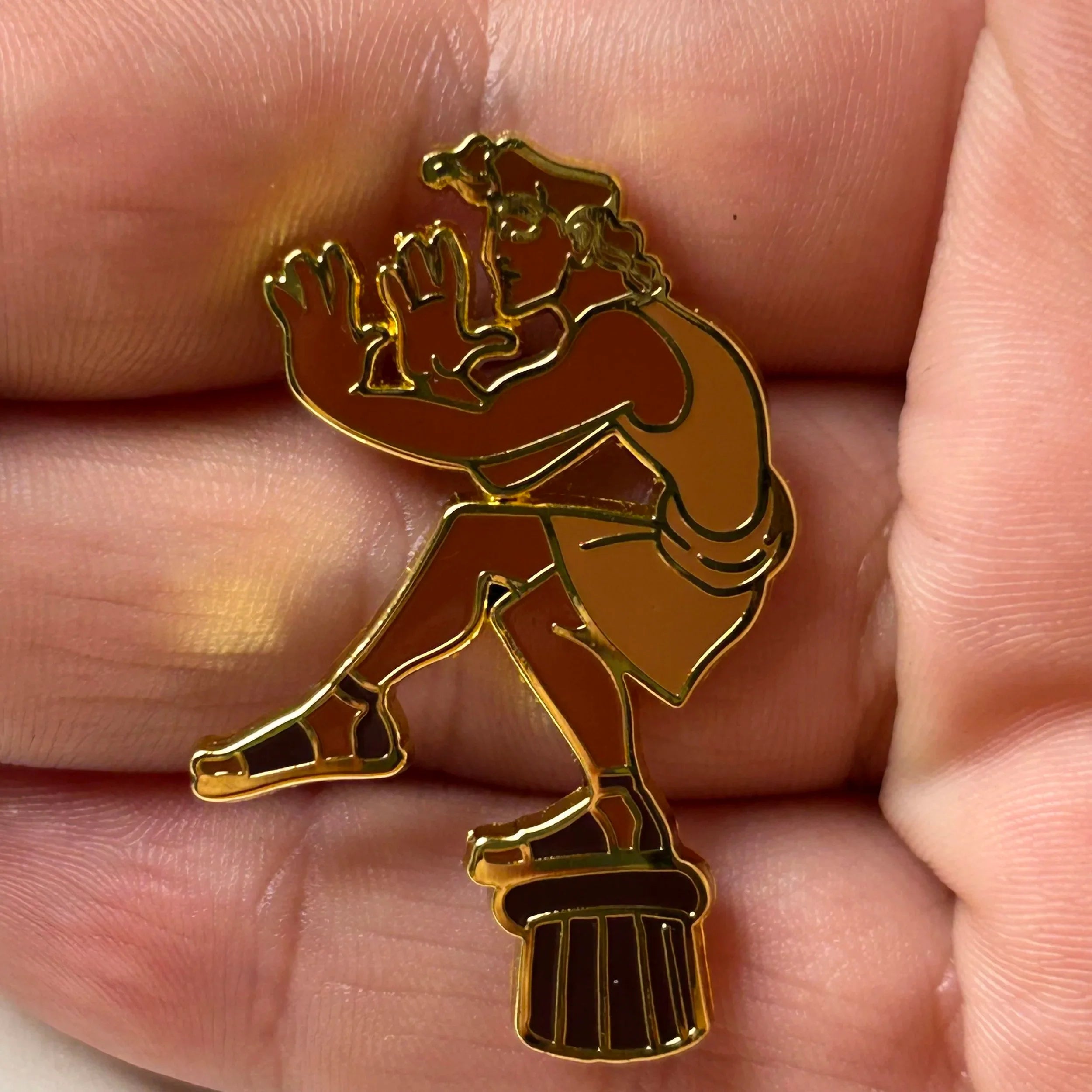 Loungefly - Hercules Statue - Mystery Series - Disney Pin