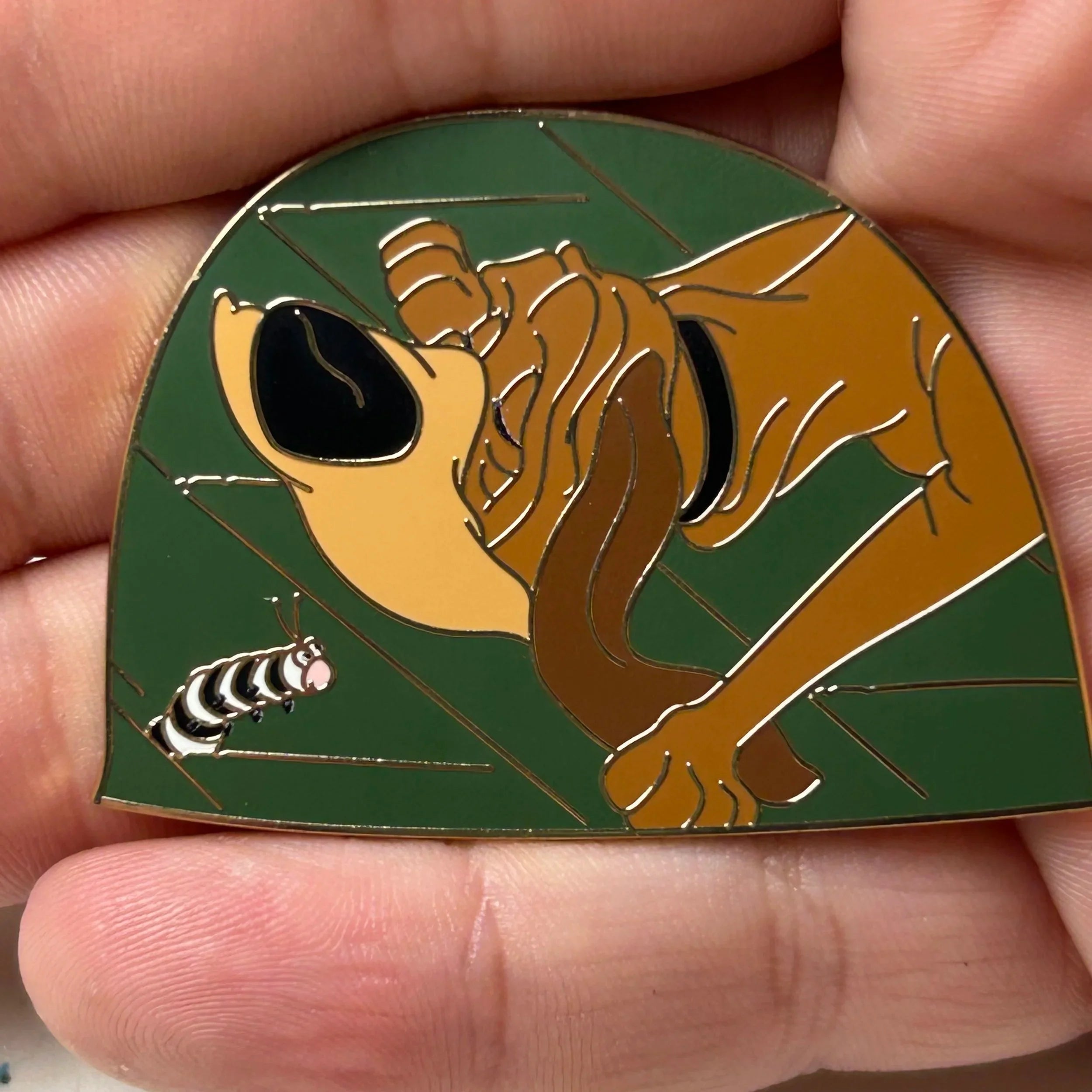 2025 - Trusty and Caterpillar - Lady and the Tramp - LR - Bone Series - Disney Pin