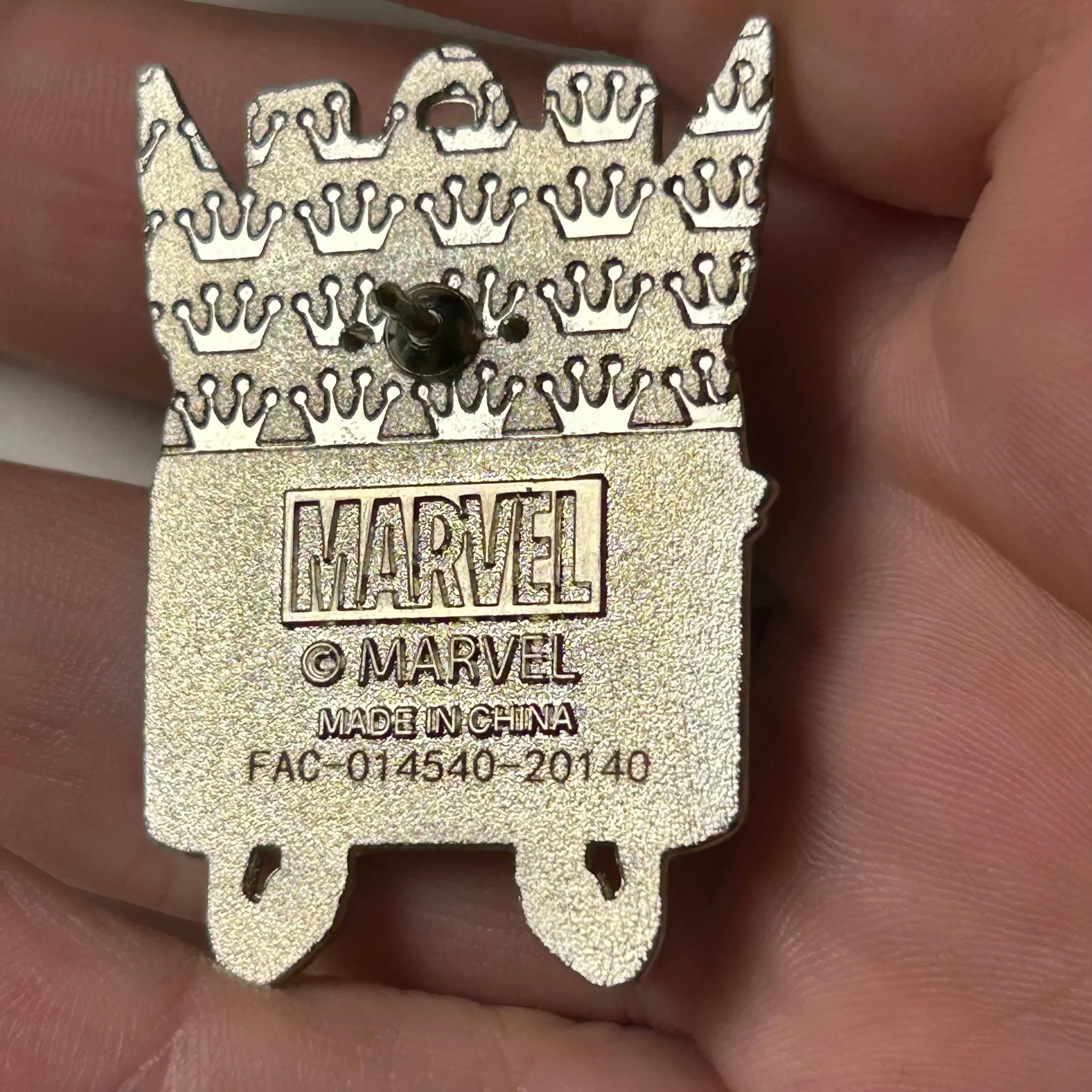 Loungefly - Thor - Backpack - Mystery Series - Disney Pin