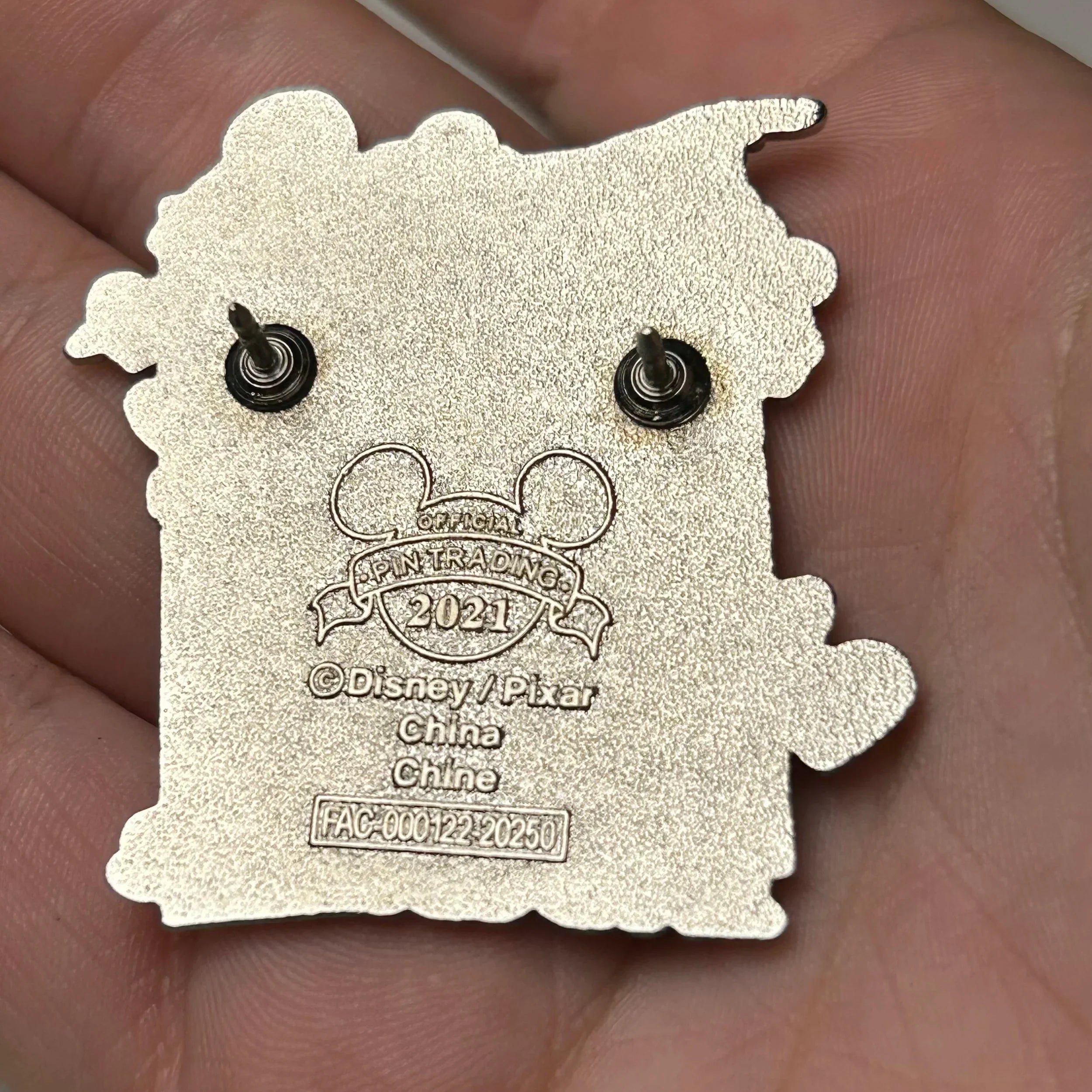 2021 - Together We’re Incredible - Mr and Mrs Incredible - Pixar - Disney Pin