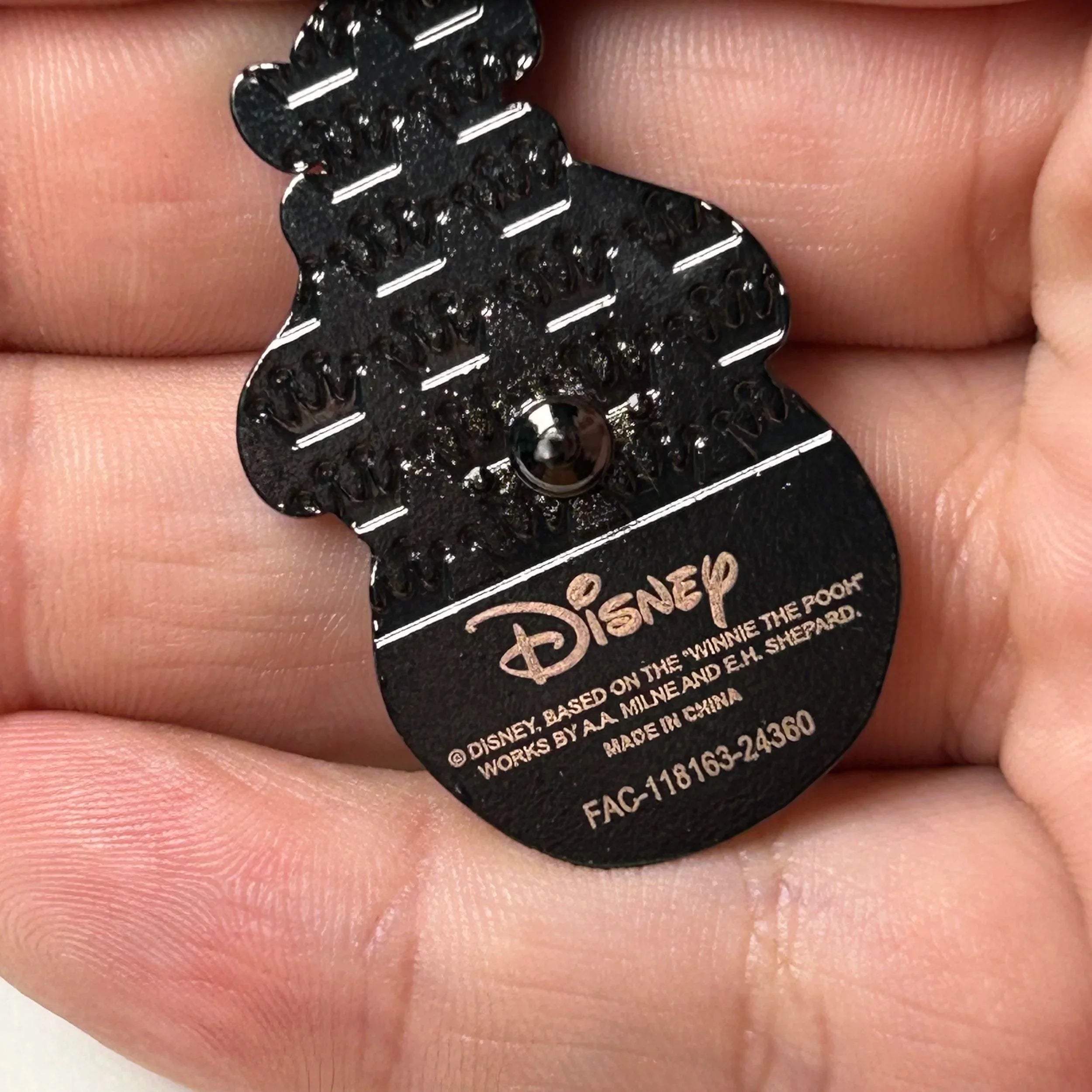 Loungefly - Tigger - In Hunny Pot - Disney Pin