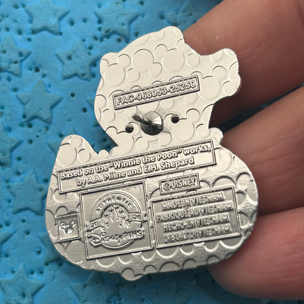 2026 - Winnie the Pooh - Disney Ducks- Series 2 - Disney Pin