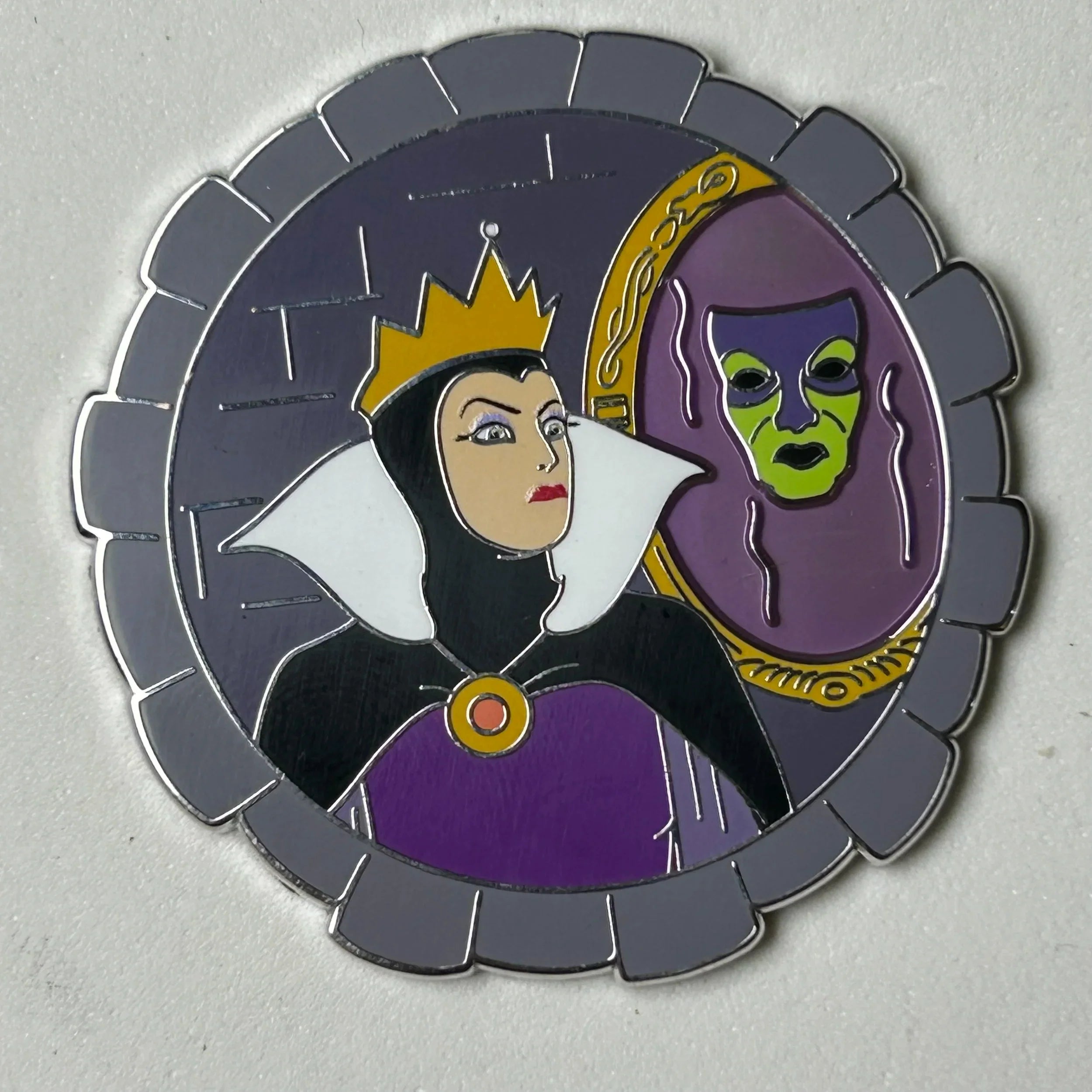 2025 - Evil Queen and Magic Mirror - Snow White - Villain Series - Disney Pin